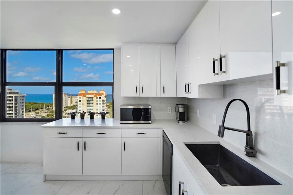 CORINTHIAN - Residential