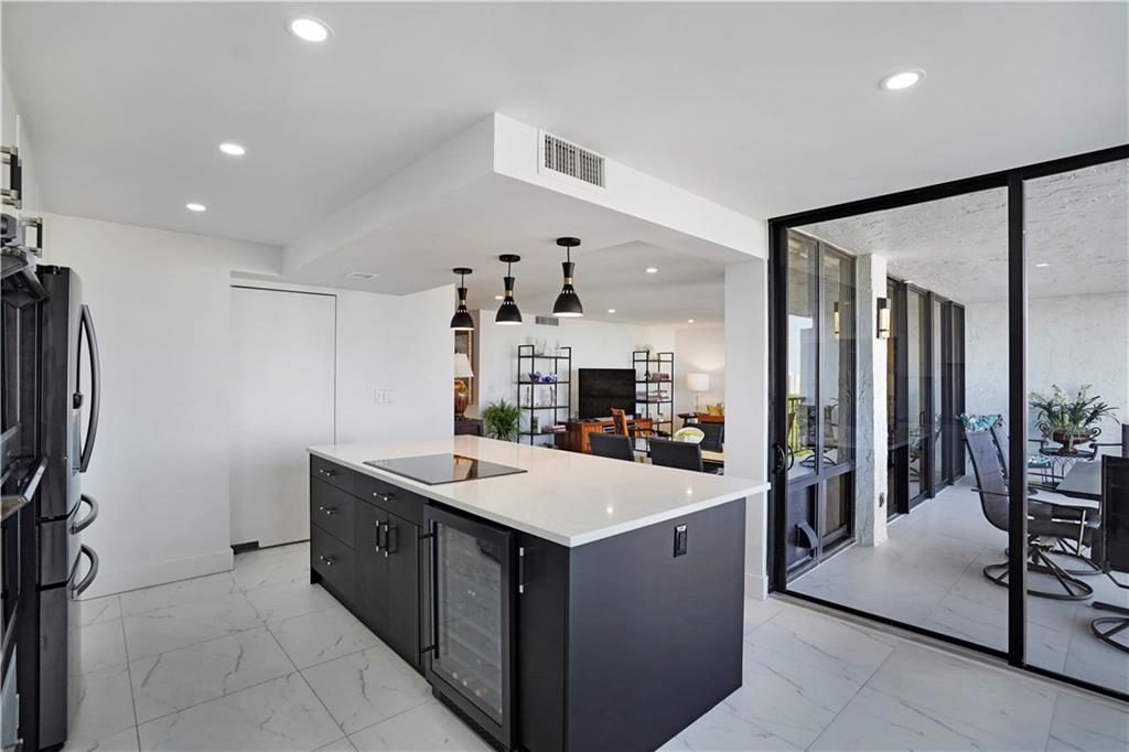 CORINTHIAN - Residential