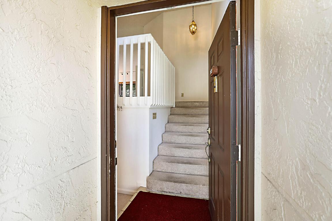 SOUTH LAKE CONDO - Residential