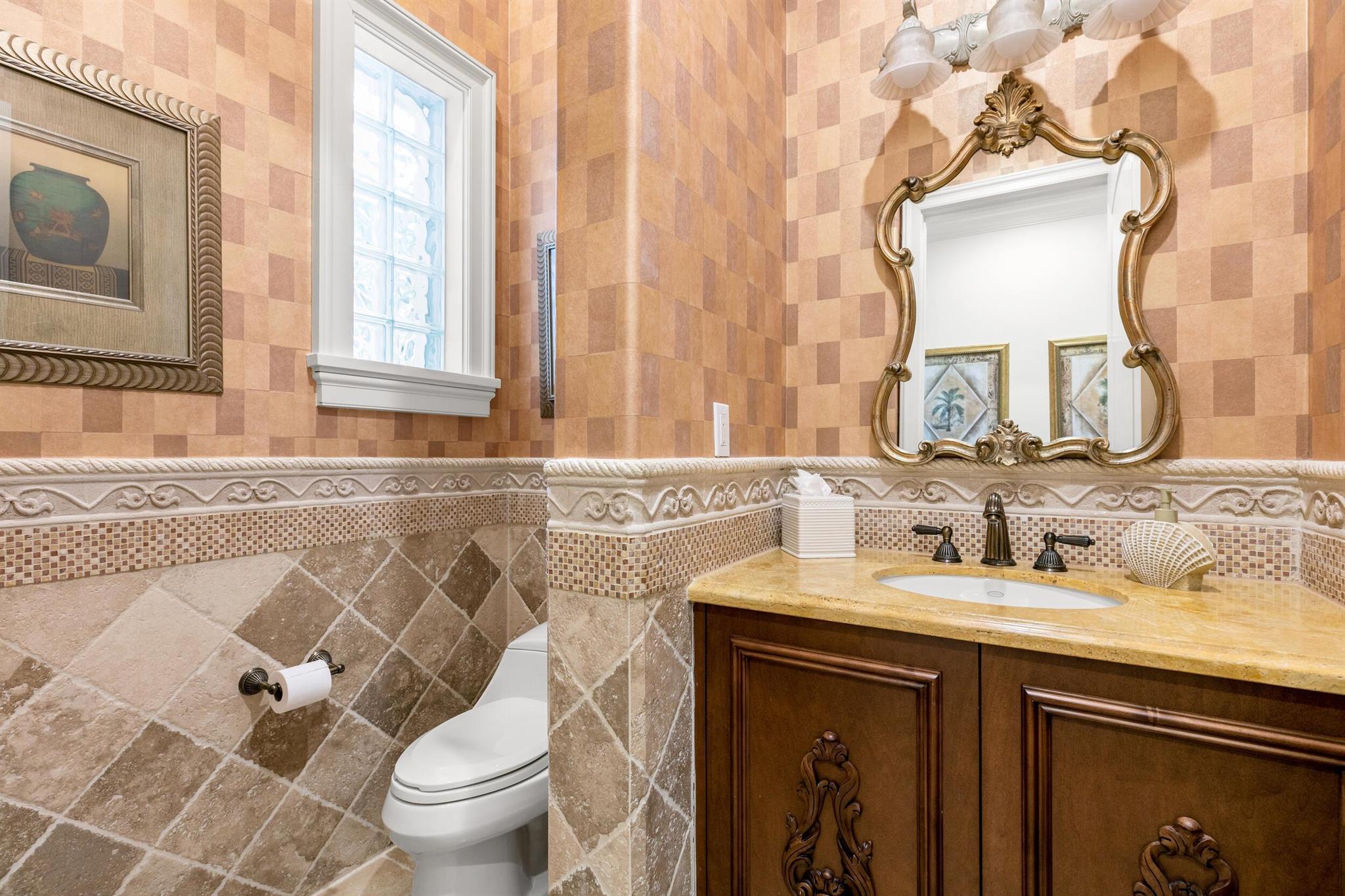 Mizner Country Club - Residential