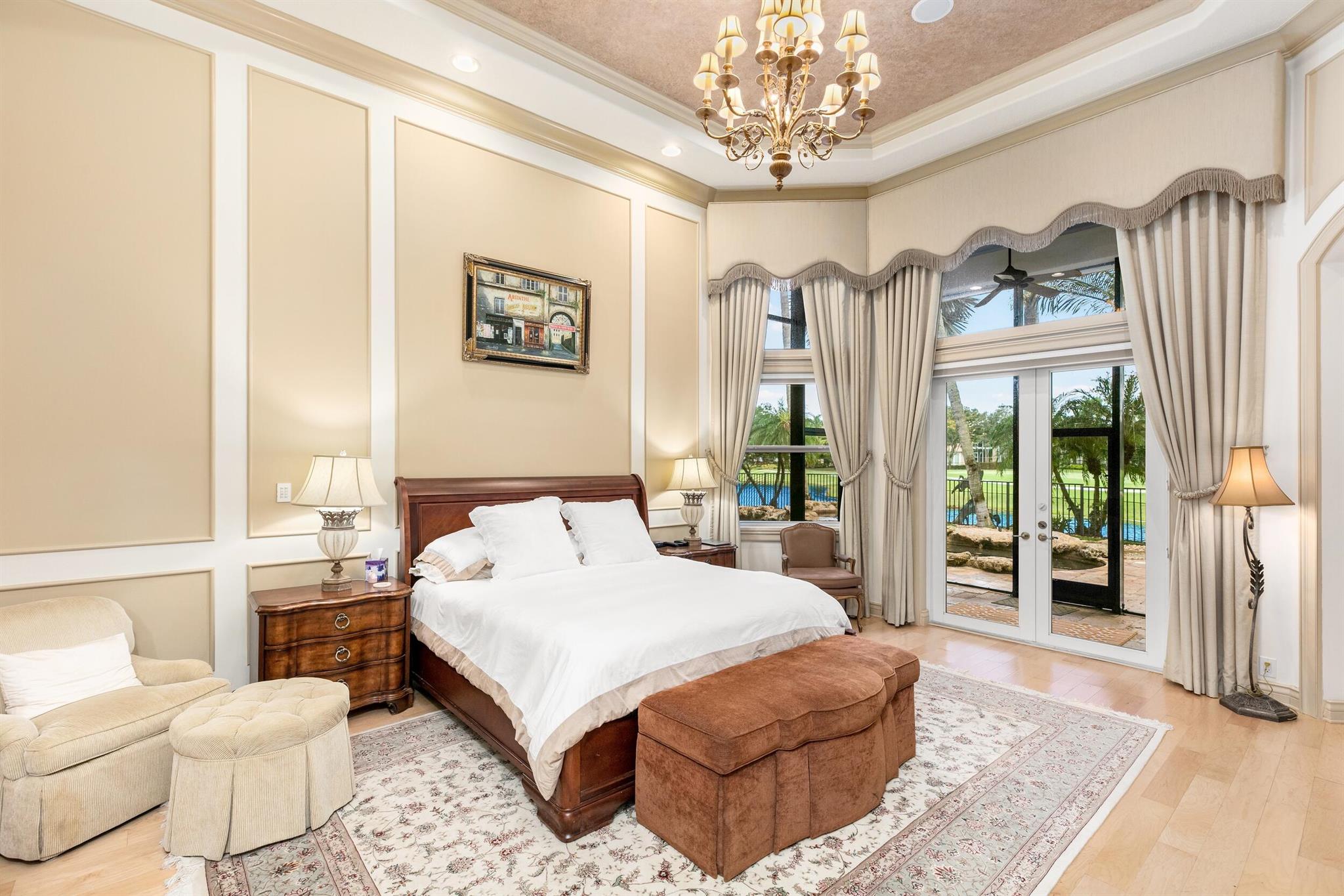 Mizner Country Club - Residential