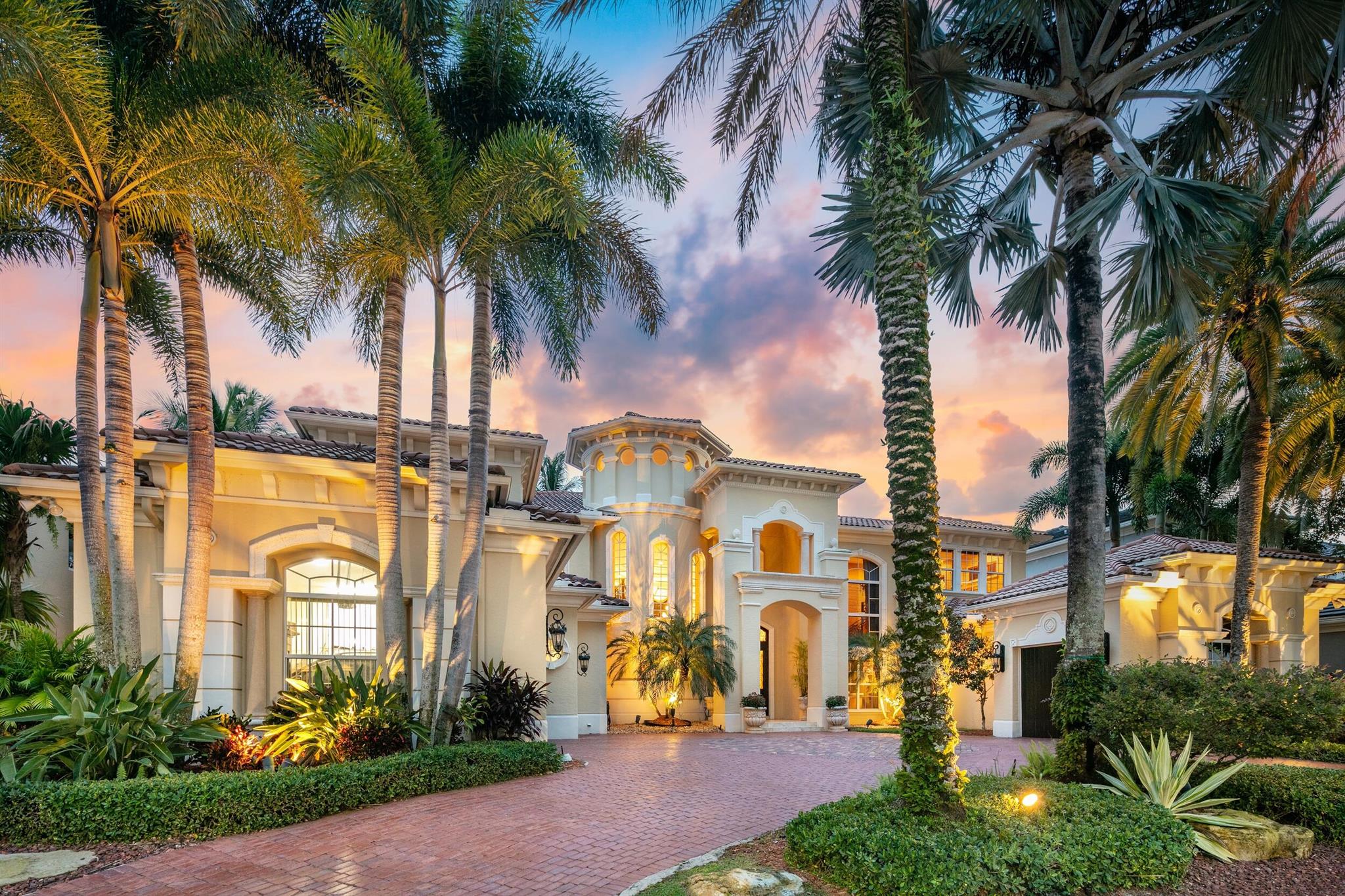 Mizner Country Club - Residential