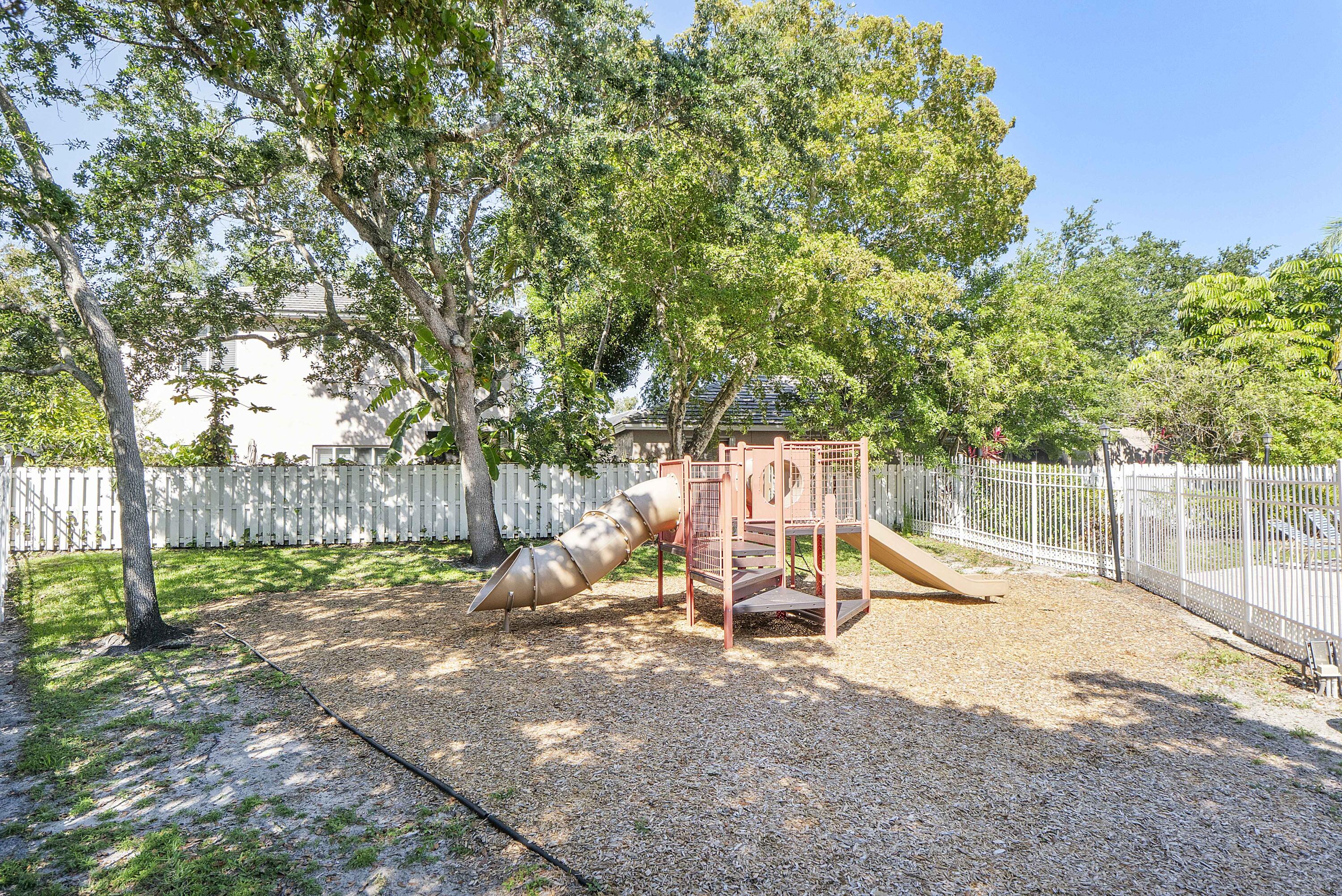JACARANDA PARCEL 216 - Residential