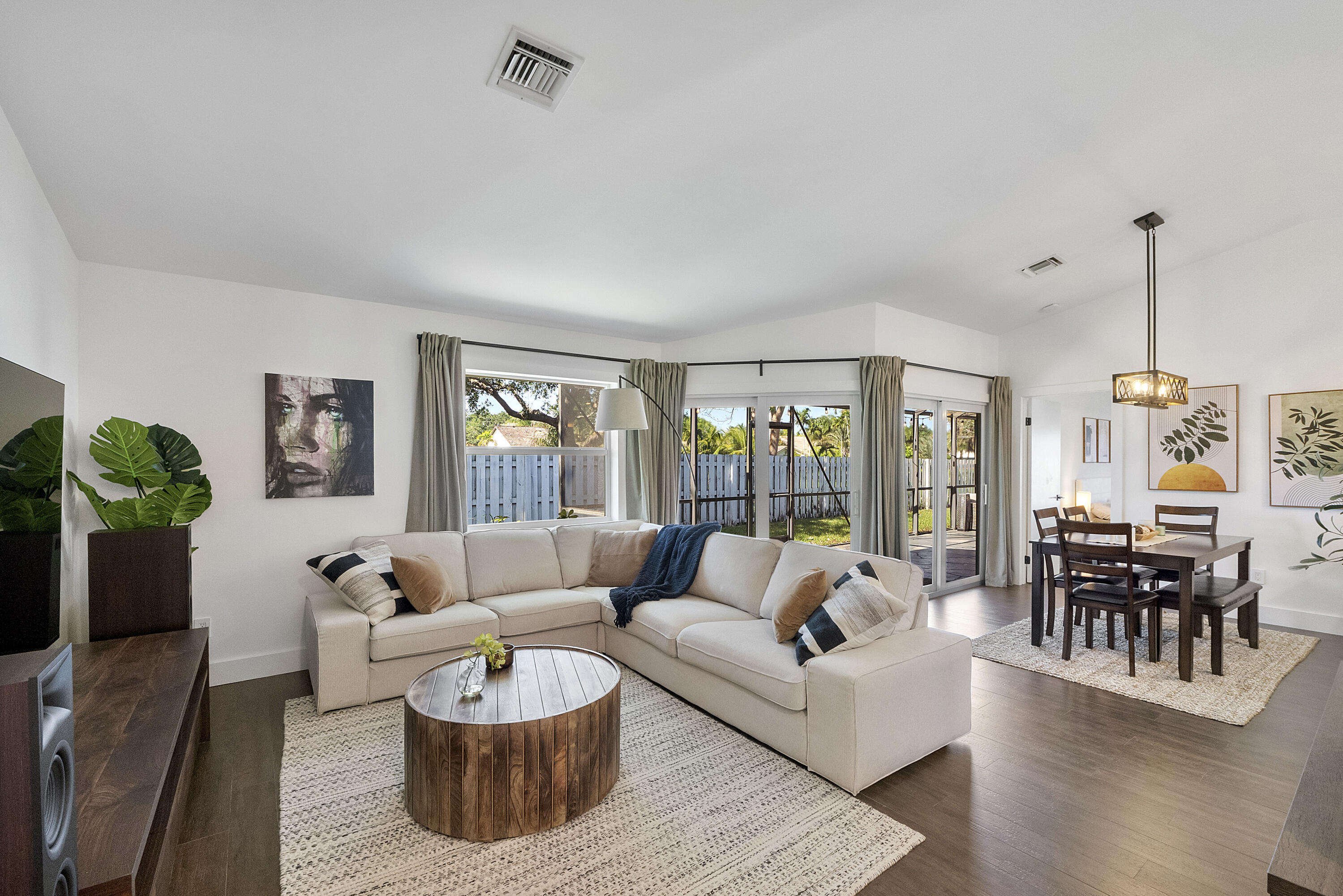 JACARANDA PARCEL 216 - Residential