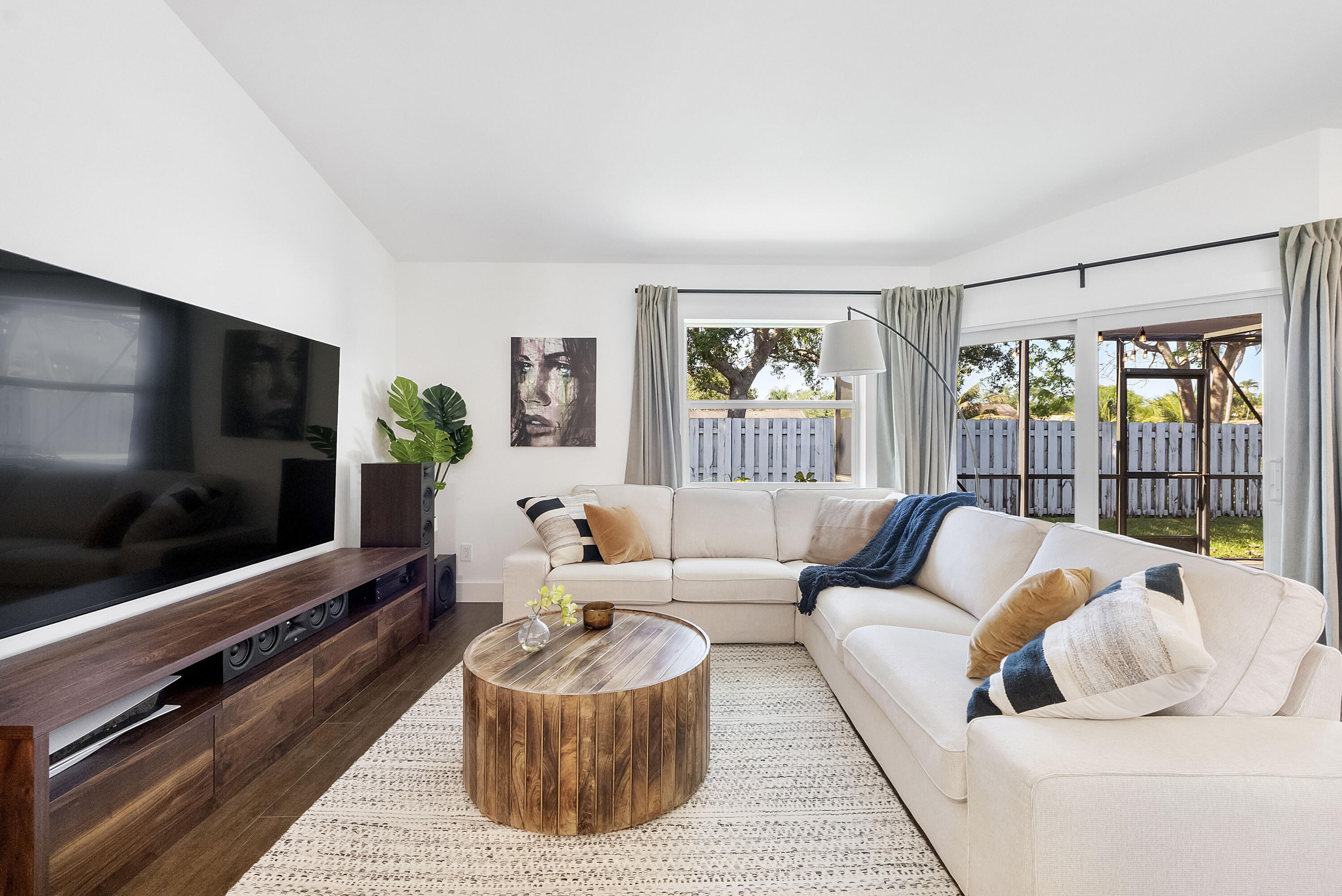 JACARANDA PARCEL 216 - Residential