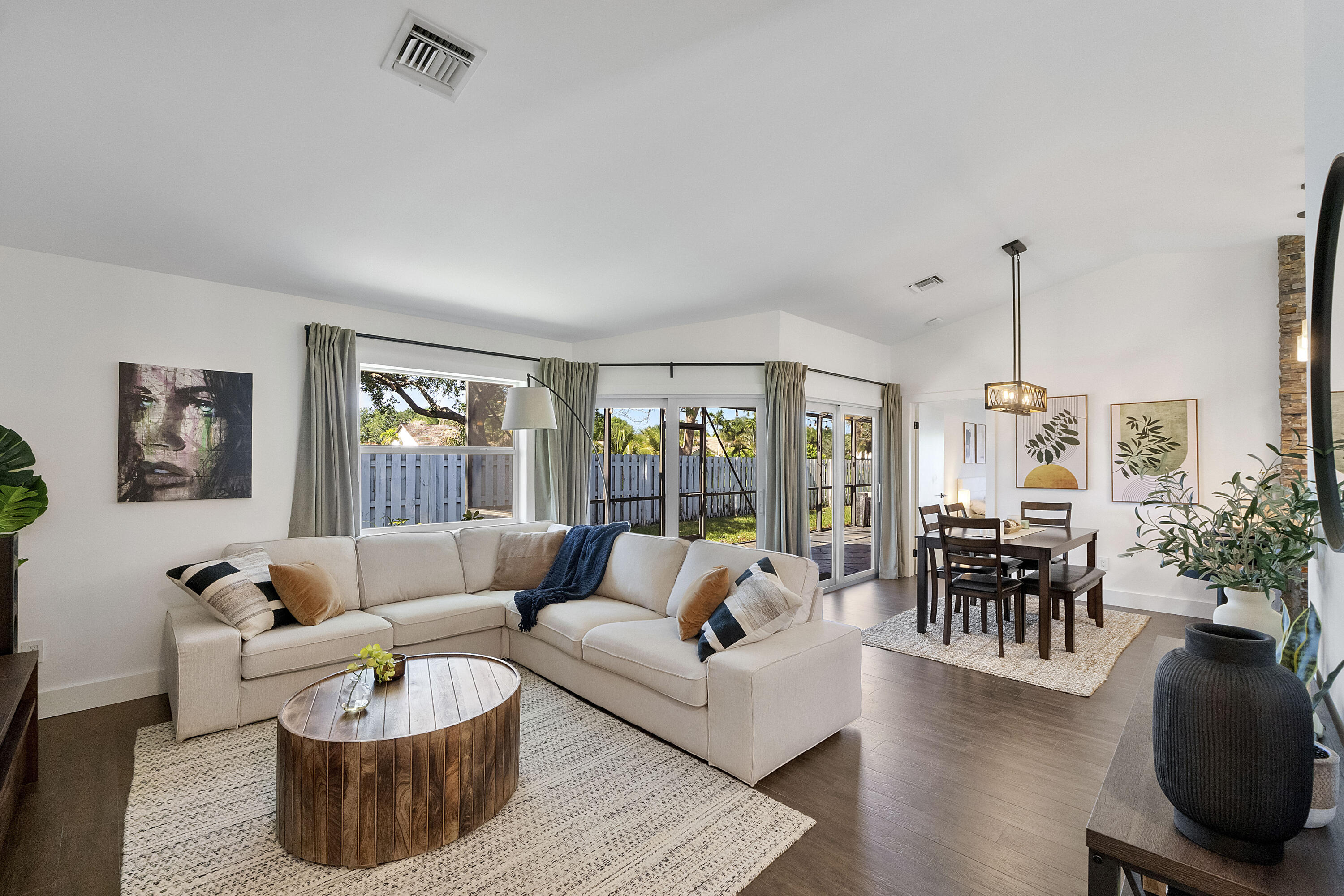 JACARANDA PARCEL 216 - Residential