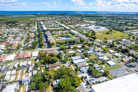 A home in Dania Beach