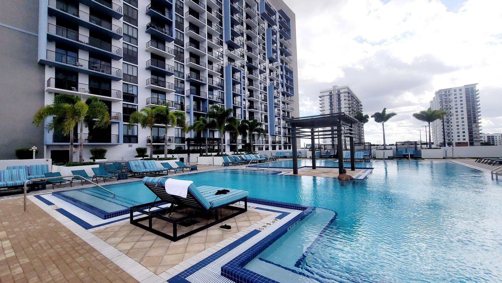 5252 PASEO CONDO - Residential Lease