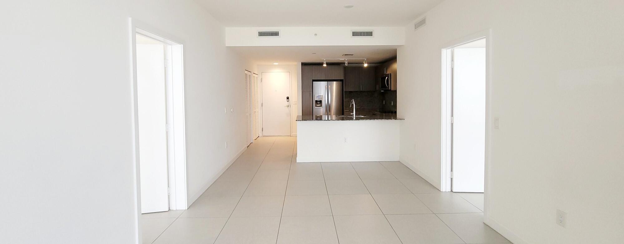 5252 PASEO CONDO - Residential Lease