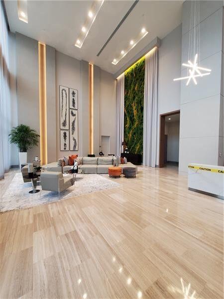 5252 PASEO CONDO - Residential Lease