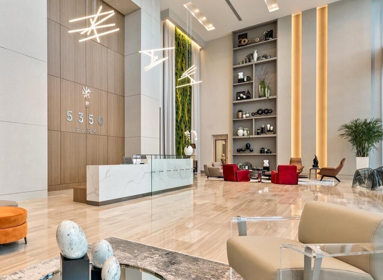 5252 PASEO CONDO - Residential Lease