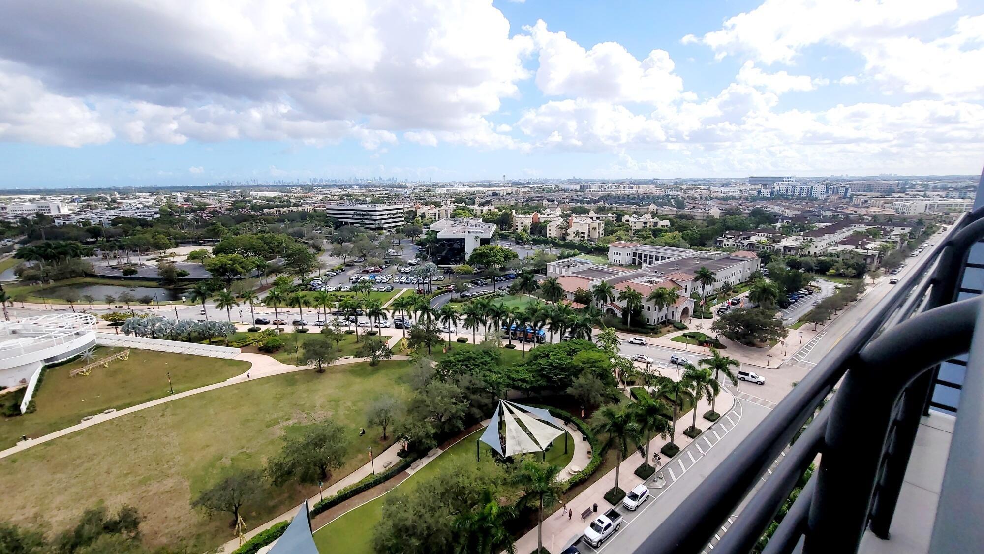 5252 PASEO CONDO - Residential Lease