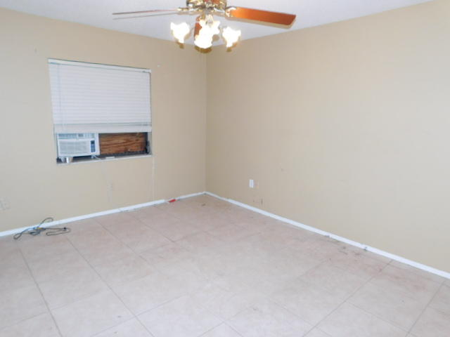 PALM BEACH COLONY SEC 2 - Residential