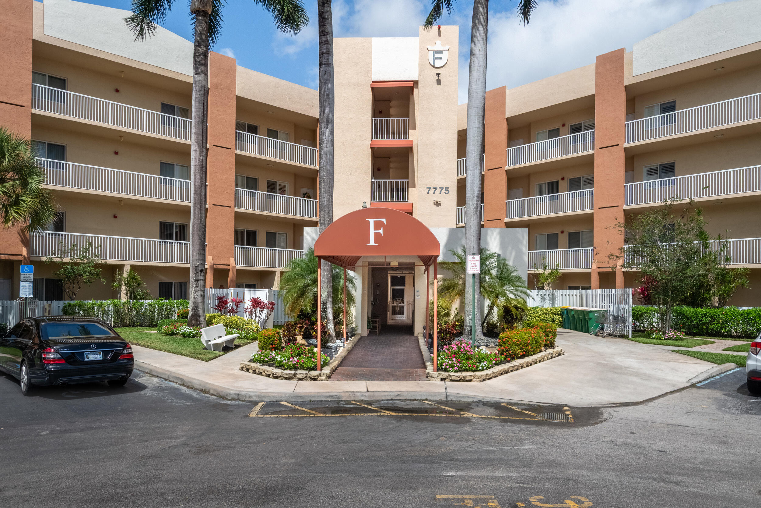 YARDLEY CONDOMINIUM F - Residential