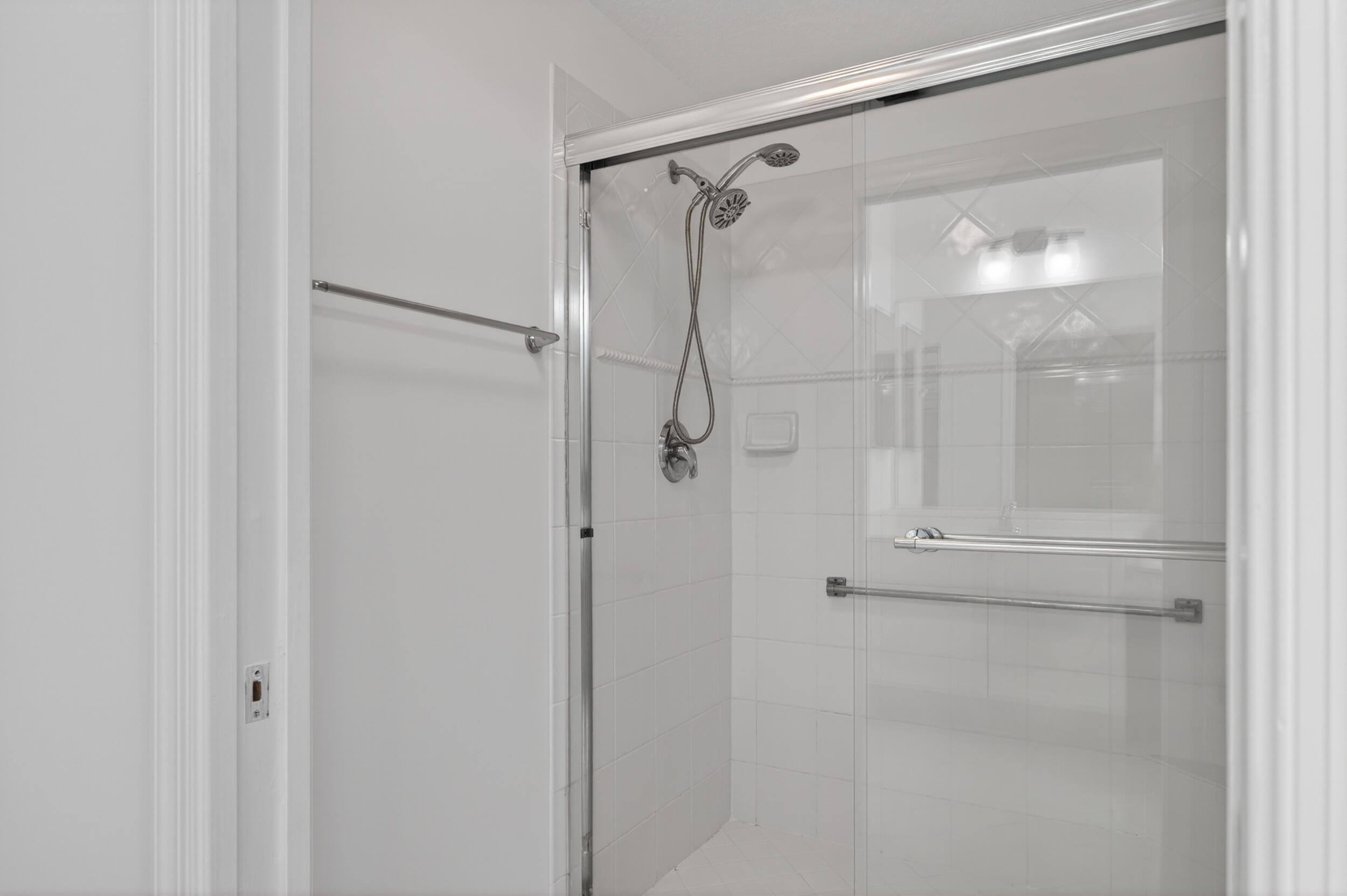 YARDLEY CONDOMINIUM F - Residential