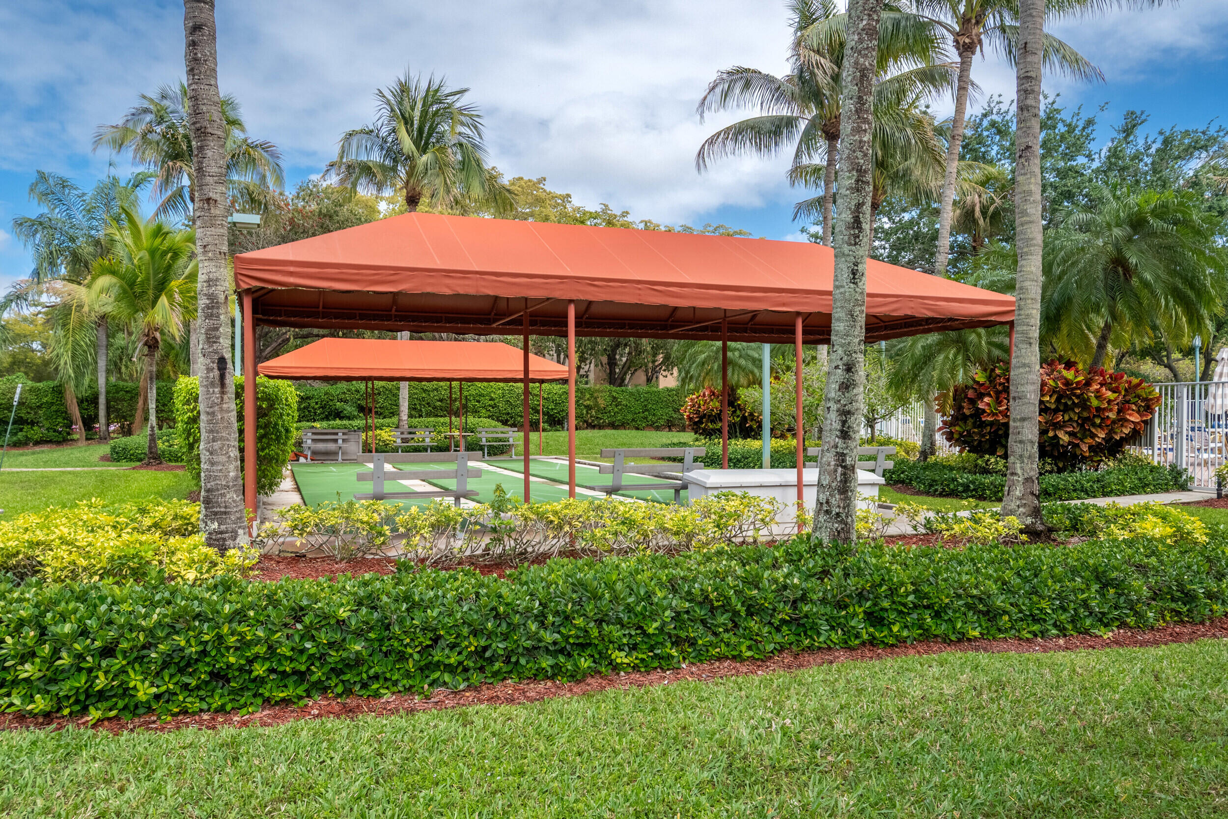 YARDLEY CONDOMINIUM F - Residential