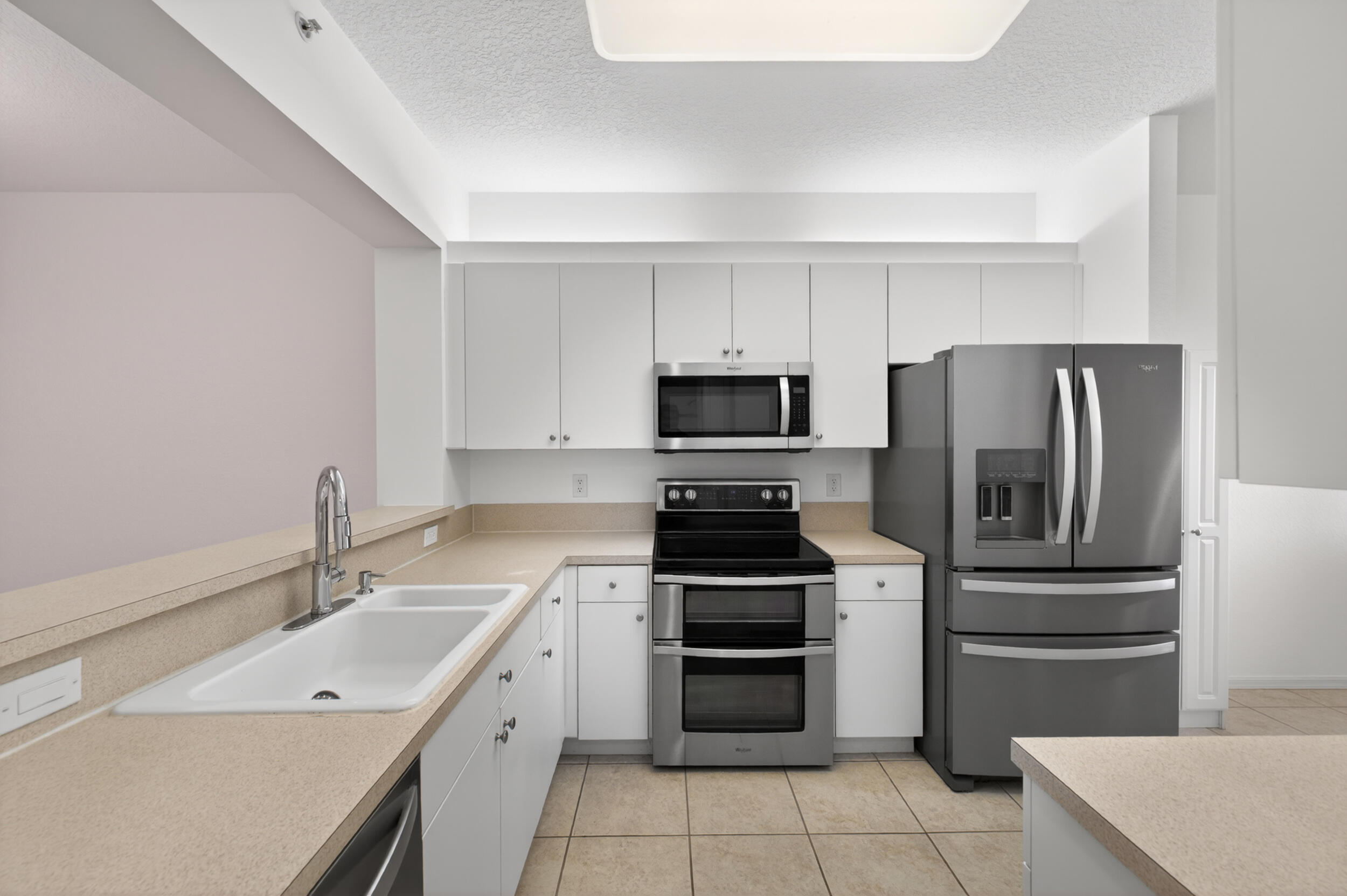 YARDLEY CONDOMINIUM F - Residential