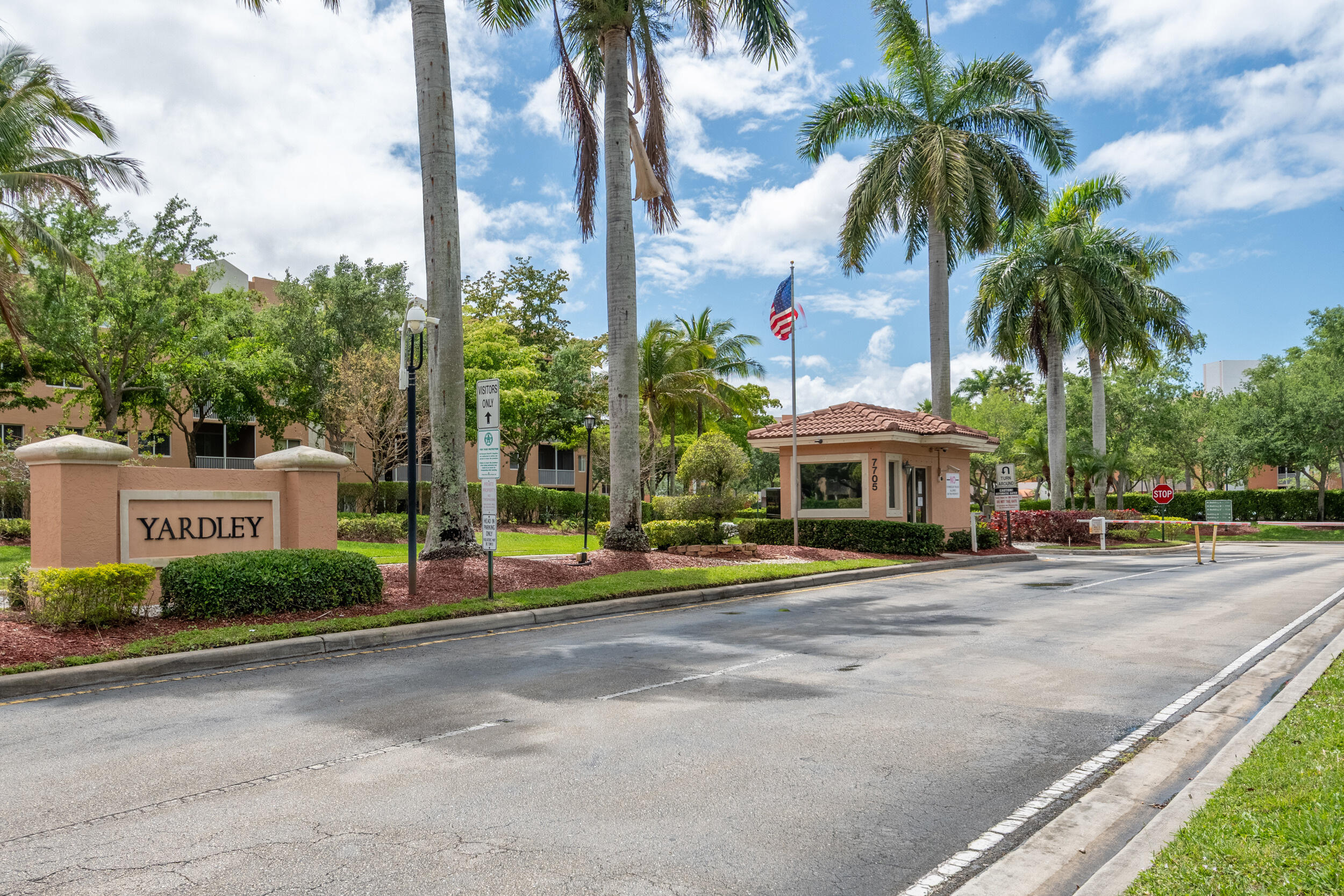 YARDLEY CONDOMINIUM F - Residential