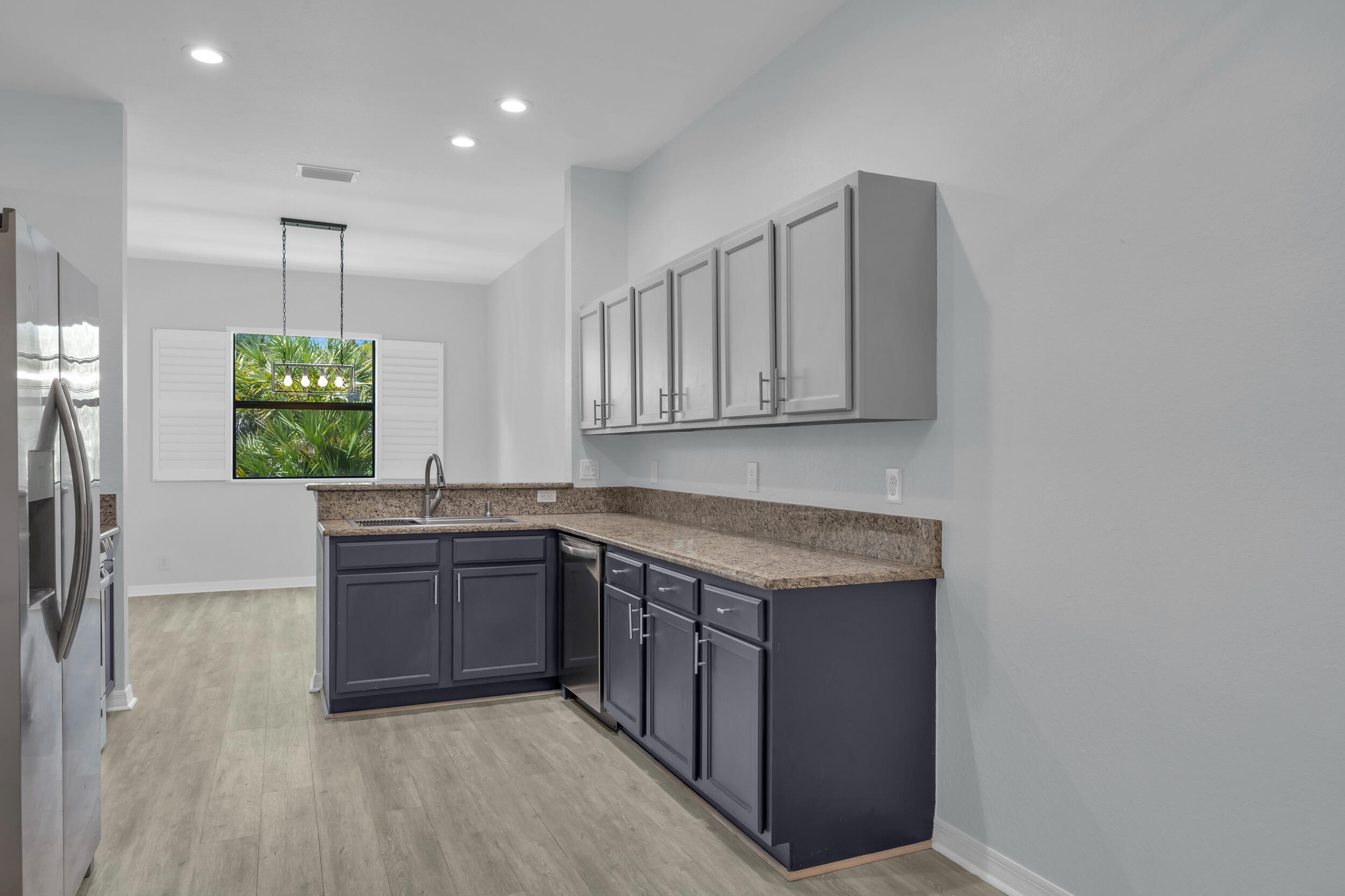 WOODMILL POND CONDO - Residential