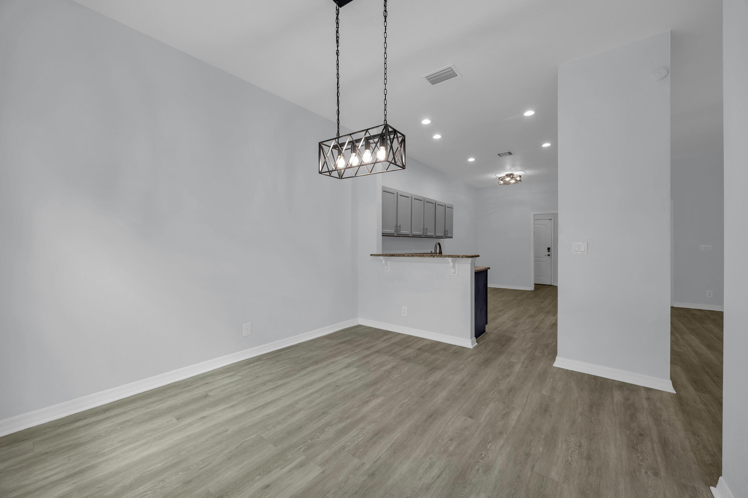 WOODMILL POND CONDO - Residential