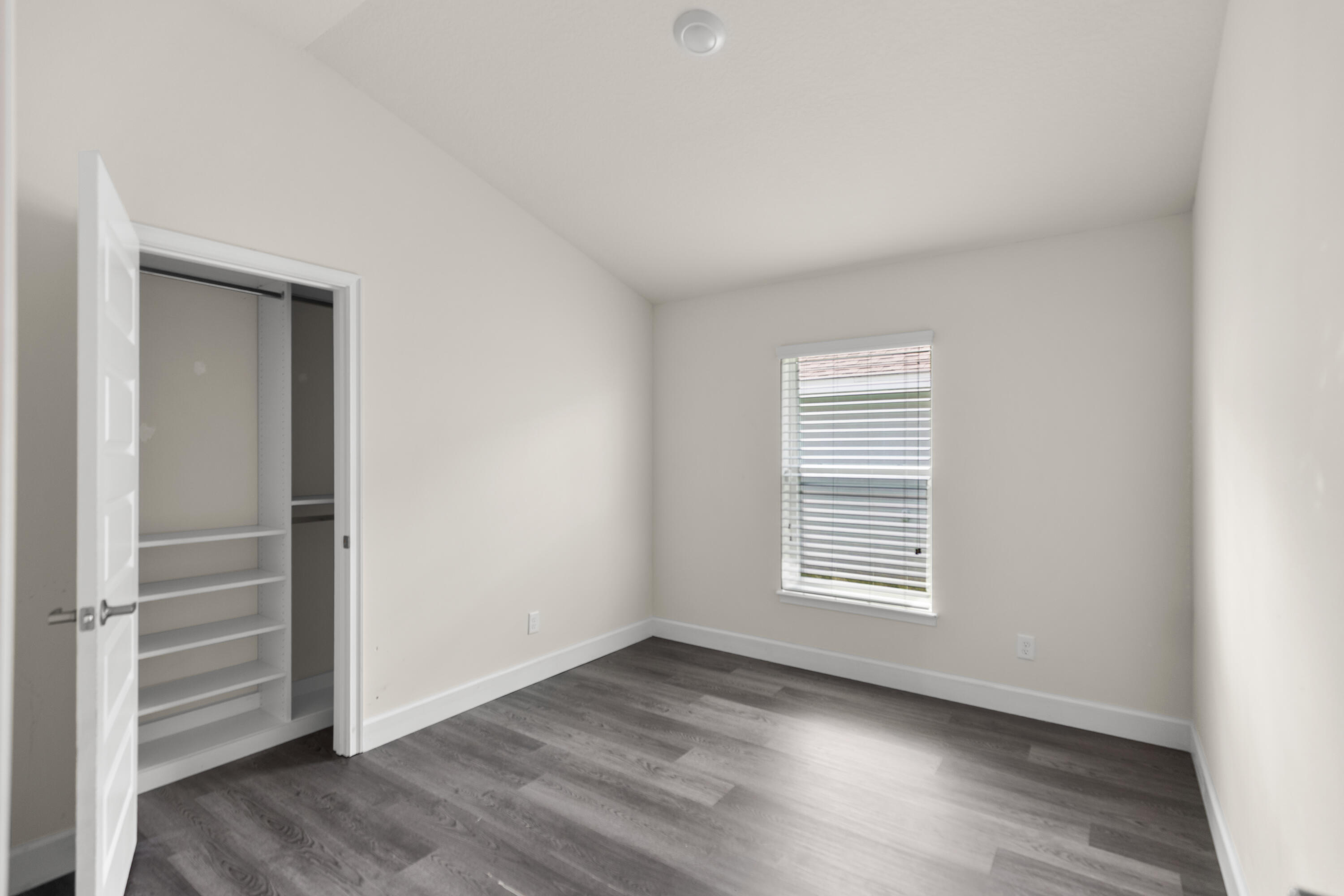 RIVER PLACE ON THE ST LUCIE NO 10 1ST REPLAT - Residential