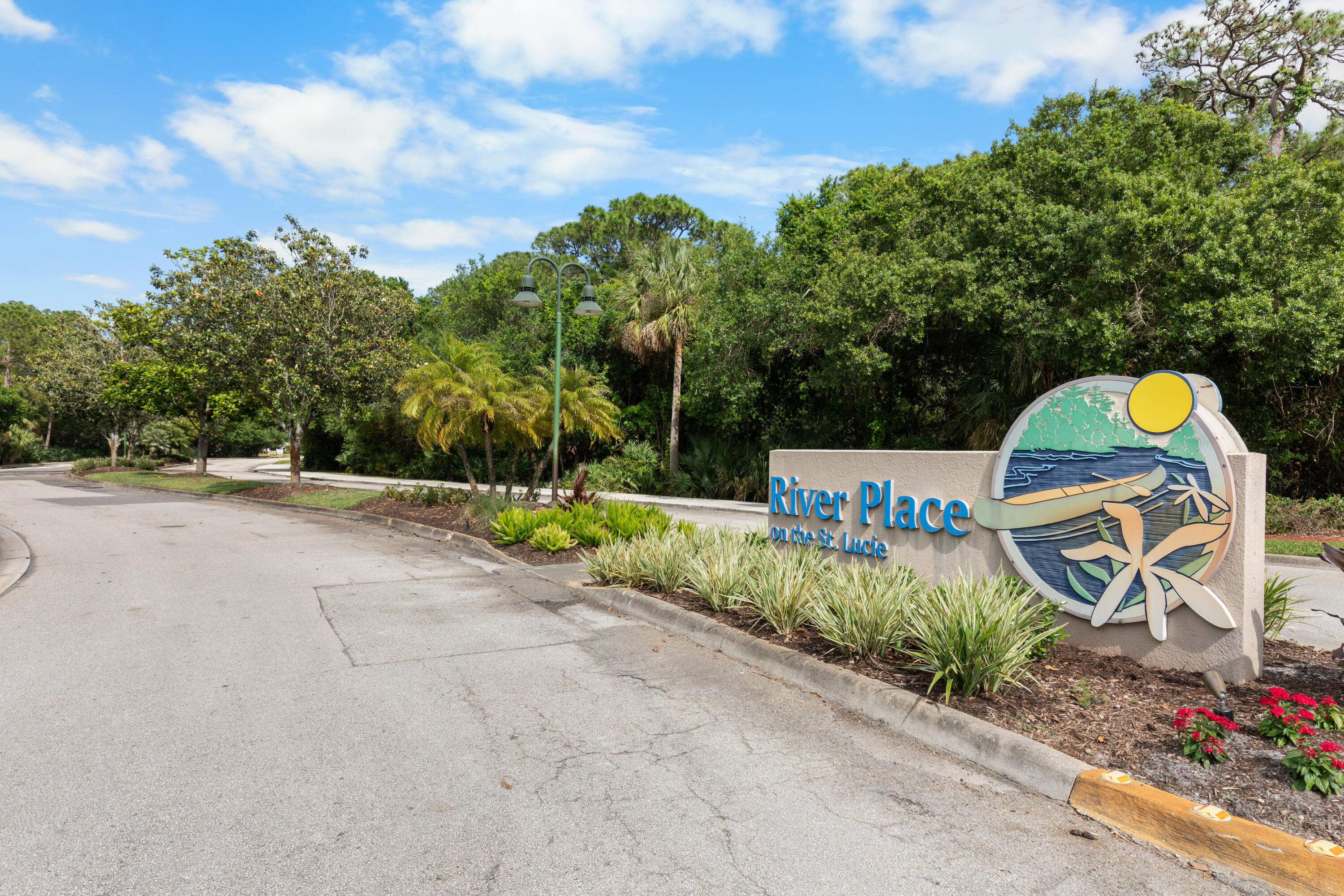 RIVER PLACE ON THE ST LUCIE NO 10 1ST REPLAT - Residential