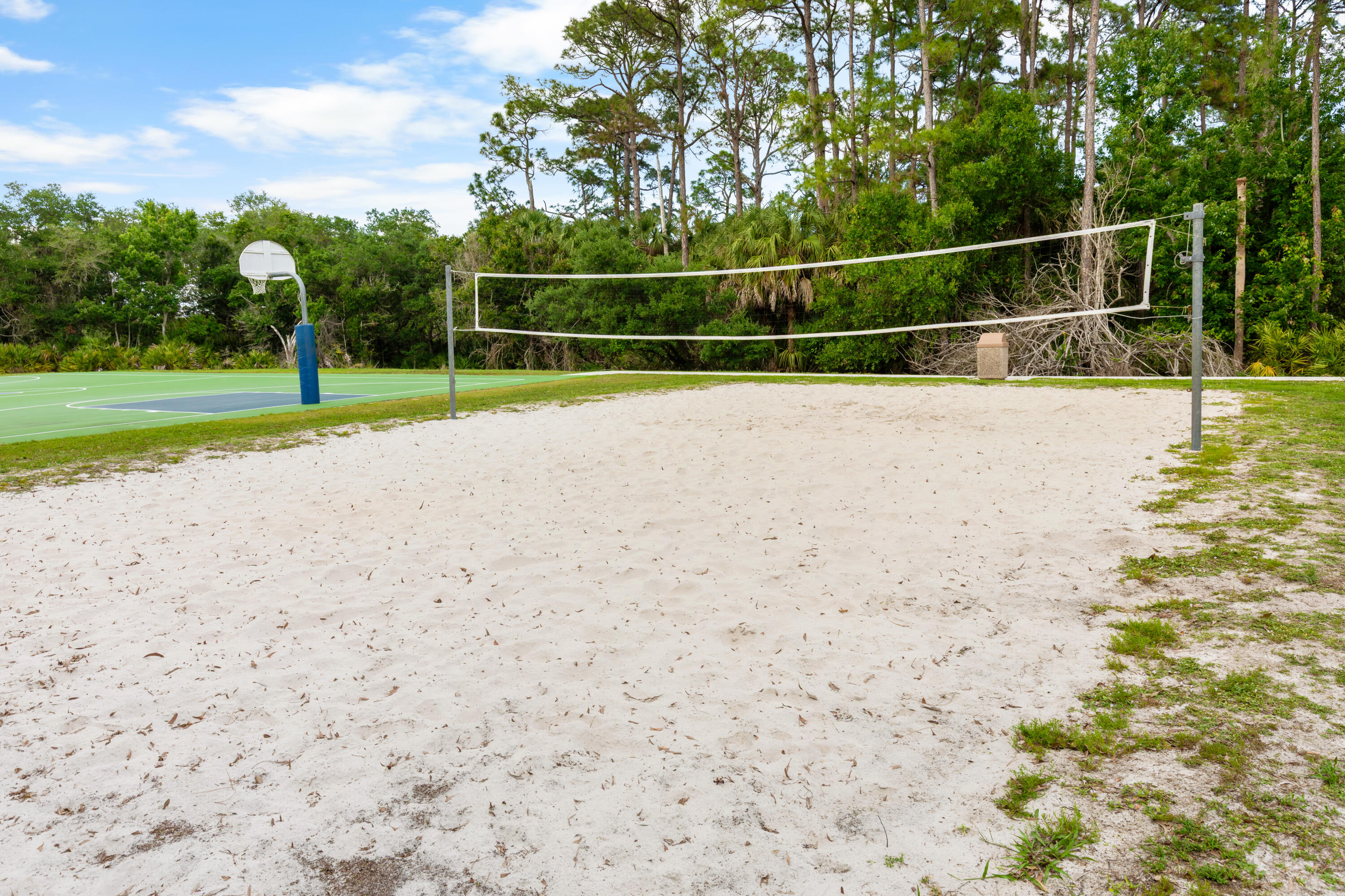 RIVER PLACE ON THE ST LUCIE NO 10 1ST REPLAT - Residential