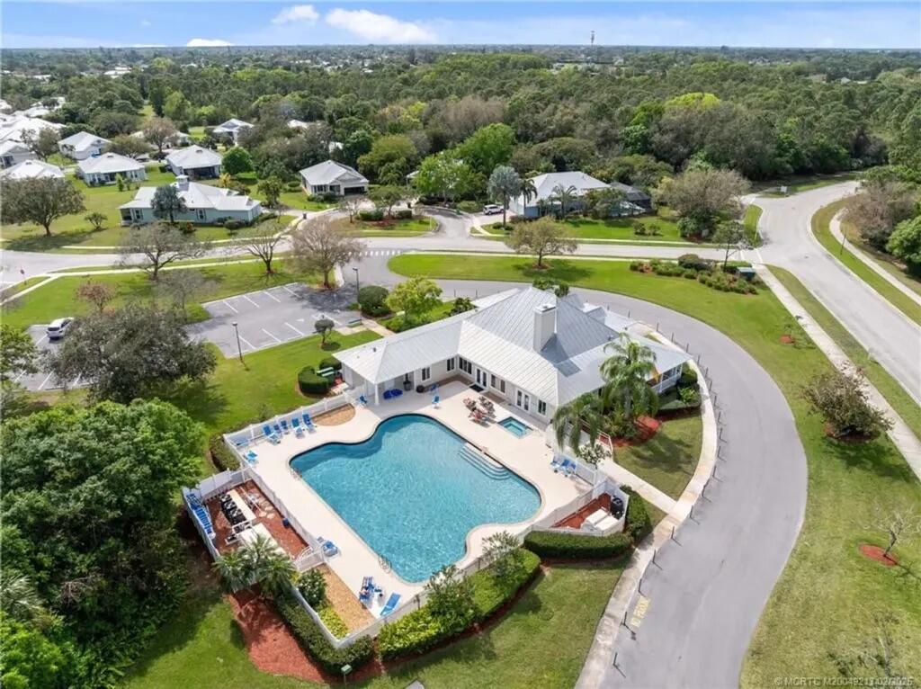 RIVER PLACE ON THE ST LUCIE NO 10 1ST REPLAT - Residential