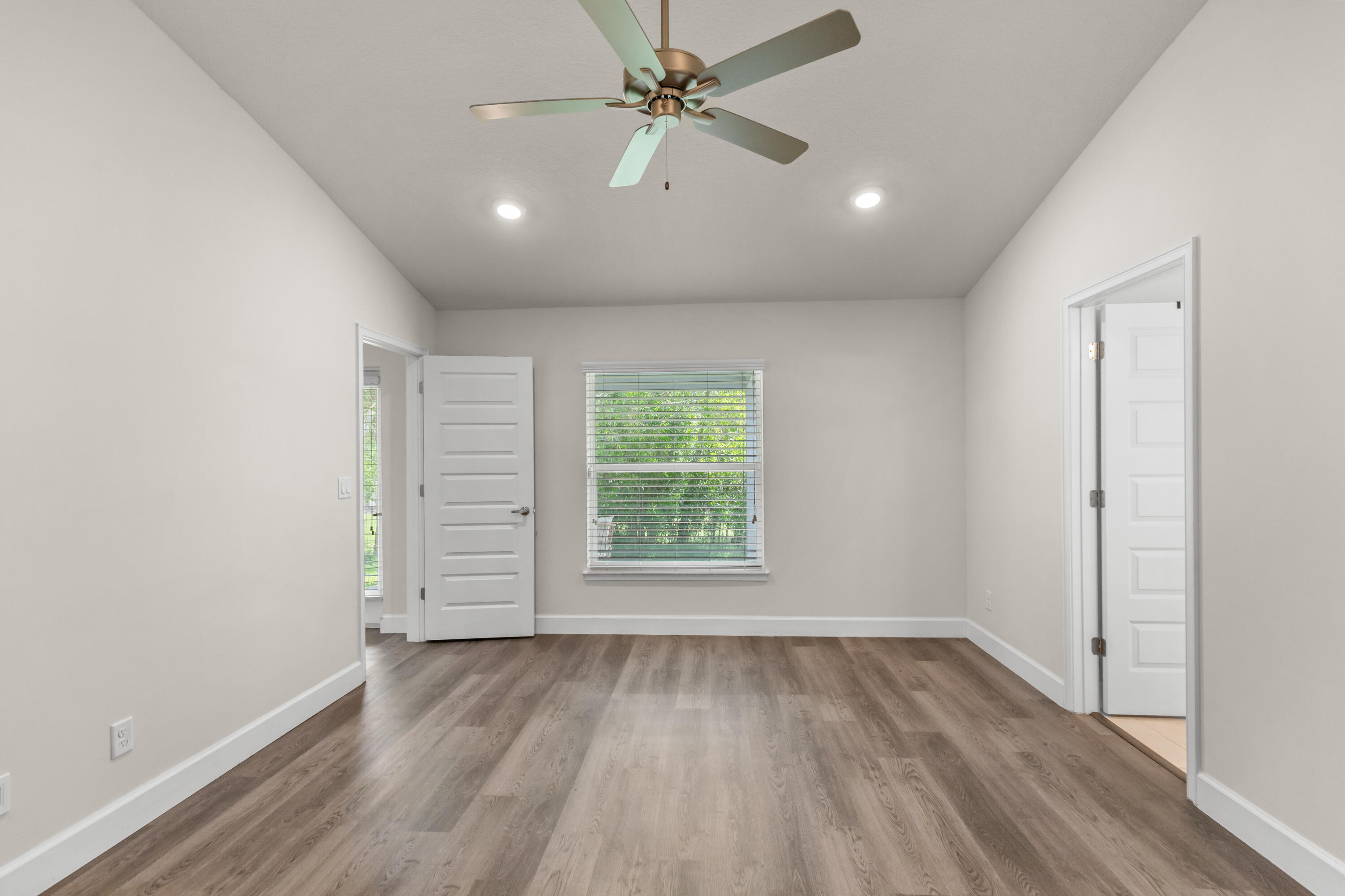 RIVER PLACE ON THE ST LUCIE NO 10 1ST REPLAT - Residential