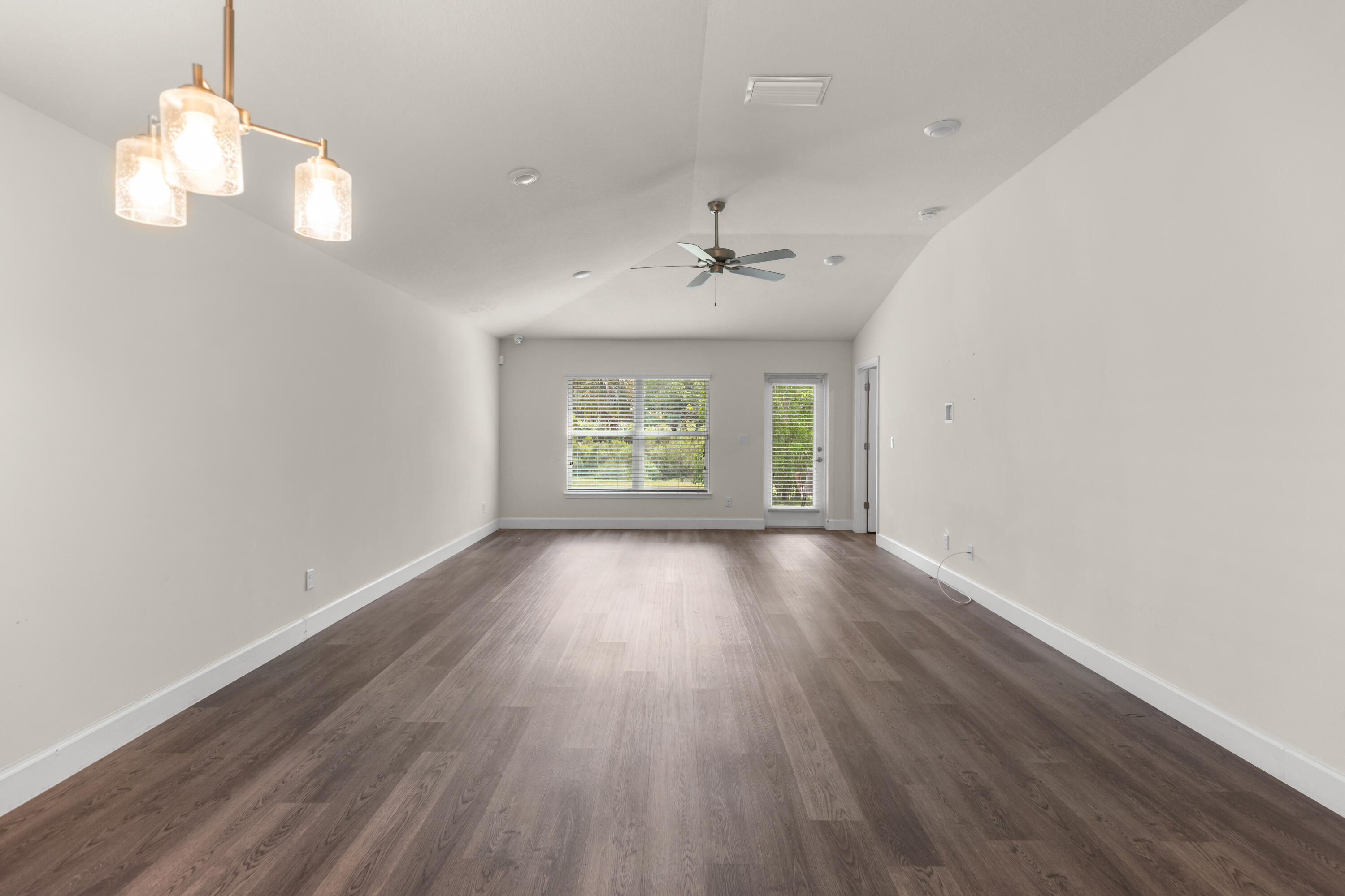 RIVER PLACE ON THE ST LUCIE NO 10 1ST REPLAT - Residential