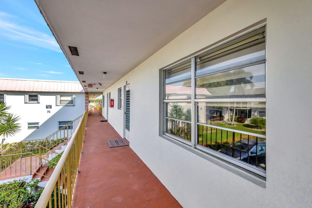 Photo of 104 Plymouth M, West Palm Beach, FL 33417 (MLS # B26022498)