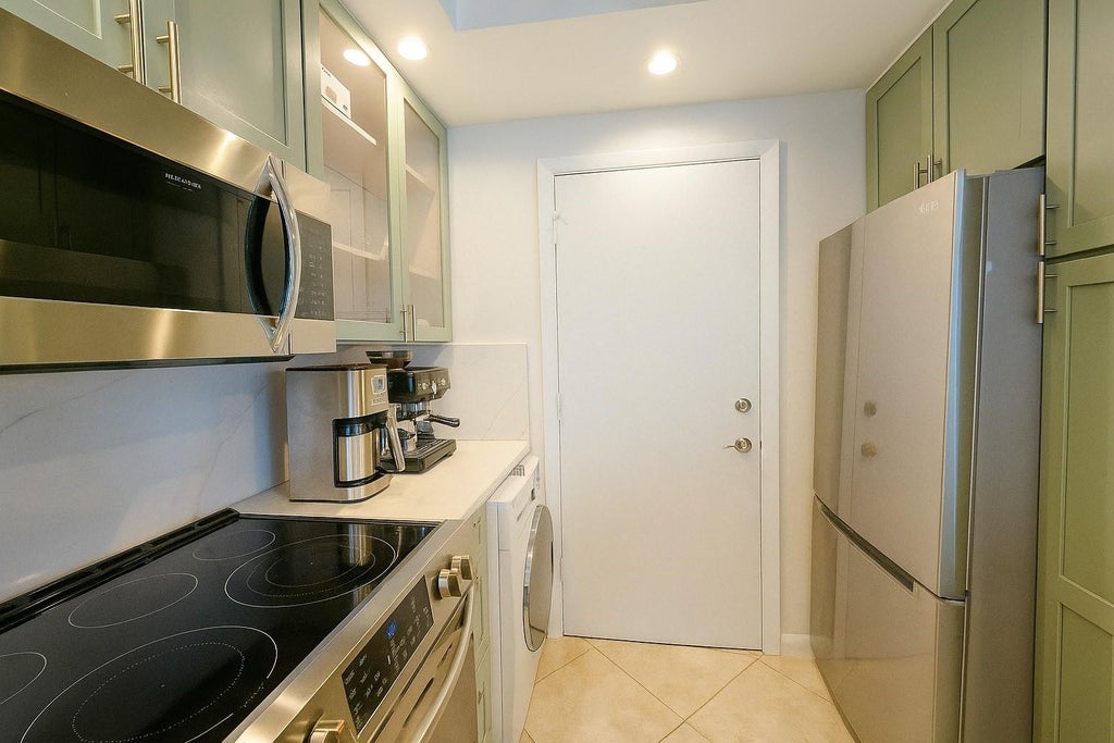 Photo of 6000 N Ocean Boulevard #15E, Lauderdale By The Sea, FL 33308 (MLS # F10509930)