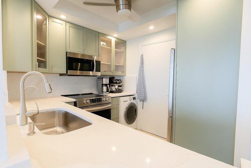 Photo of 6000 N Ocean Boulevard #15E, Lauderdale By The Sea, FL 33308 (MLS # F10509930)