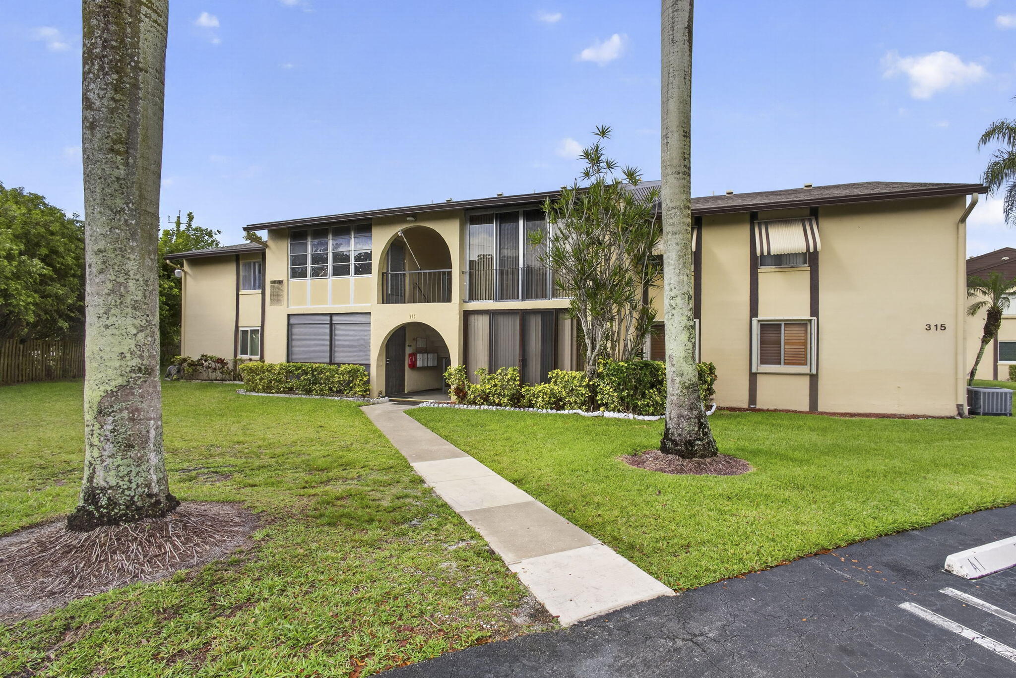 315 Pine Ridge Circle