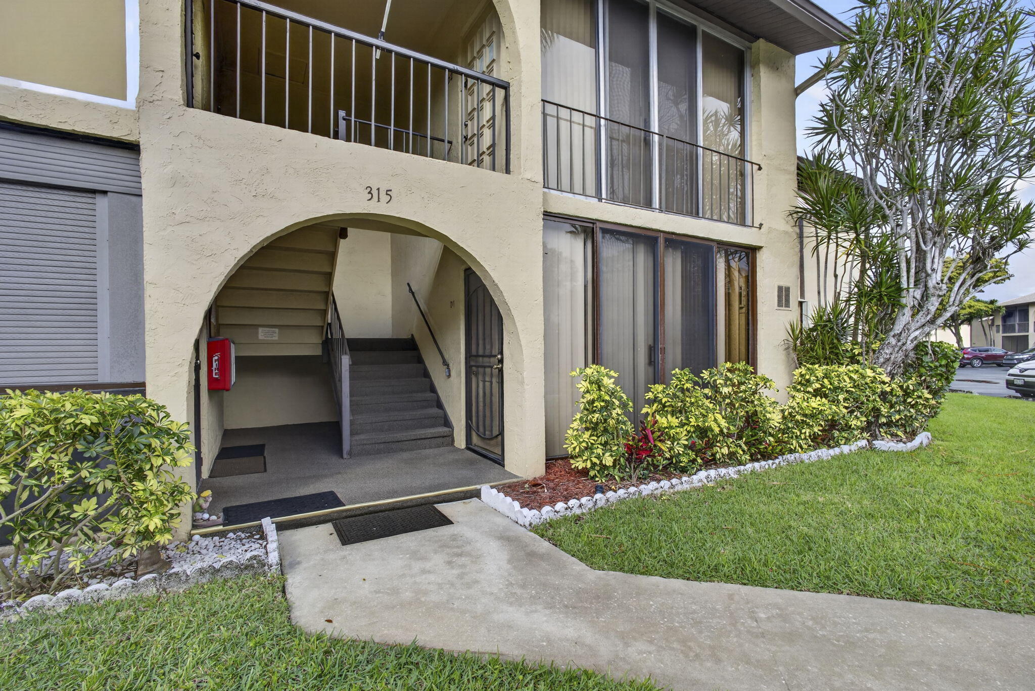 315 Pine Ridge Circle