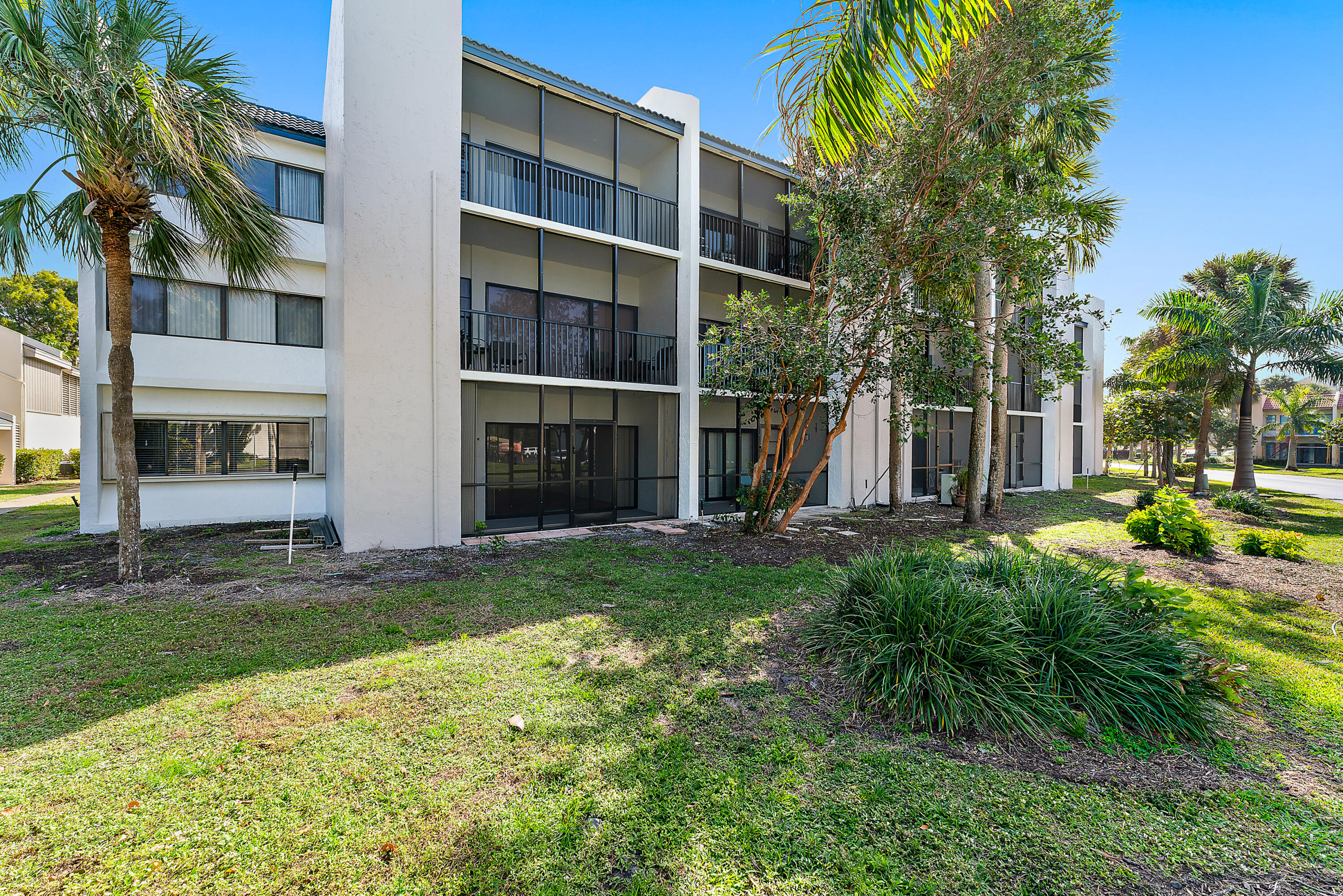 JUPITER OCEAN AND RACQUET CLUB TENNIS VILLA 1,2,3, - Residential Lease