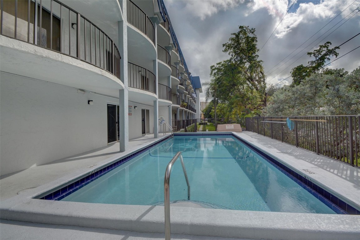 TOP OF THE MILE SOUTH - Residential