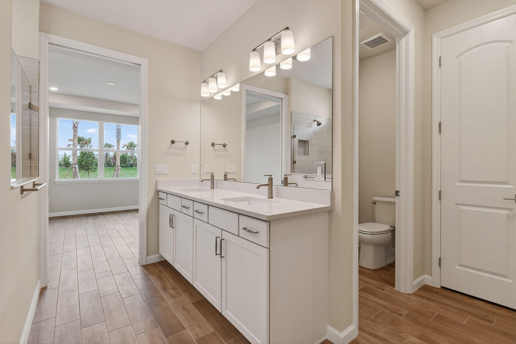 DEL WEBB TRADITION - Residential