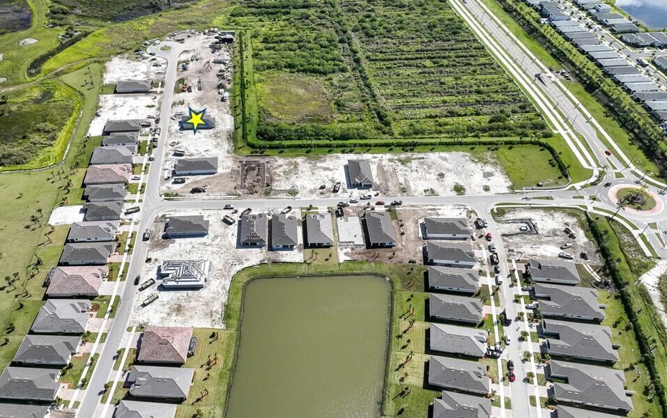 DEL WEBB TRADITION - Residential