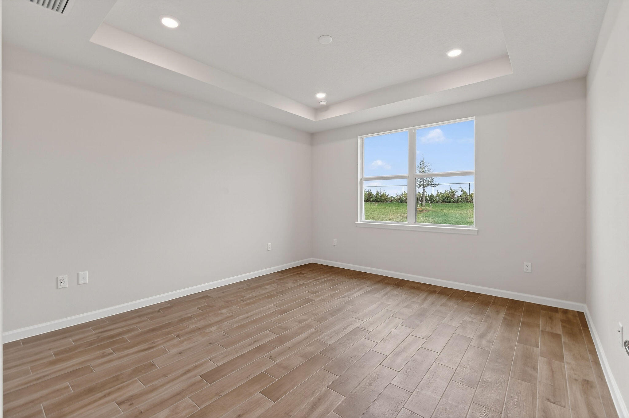 DEL WEBB TRADITION - Residential