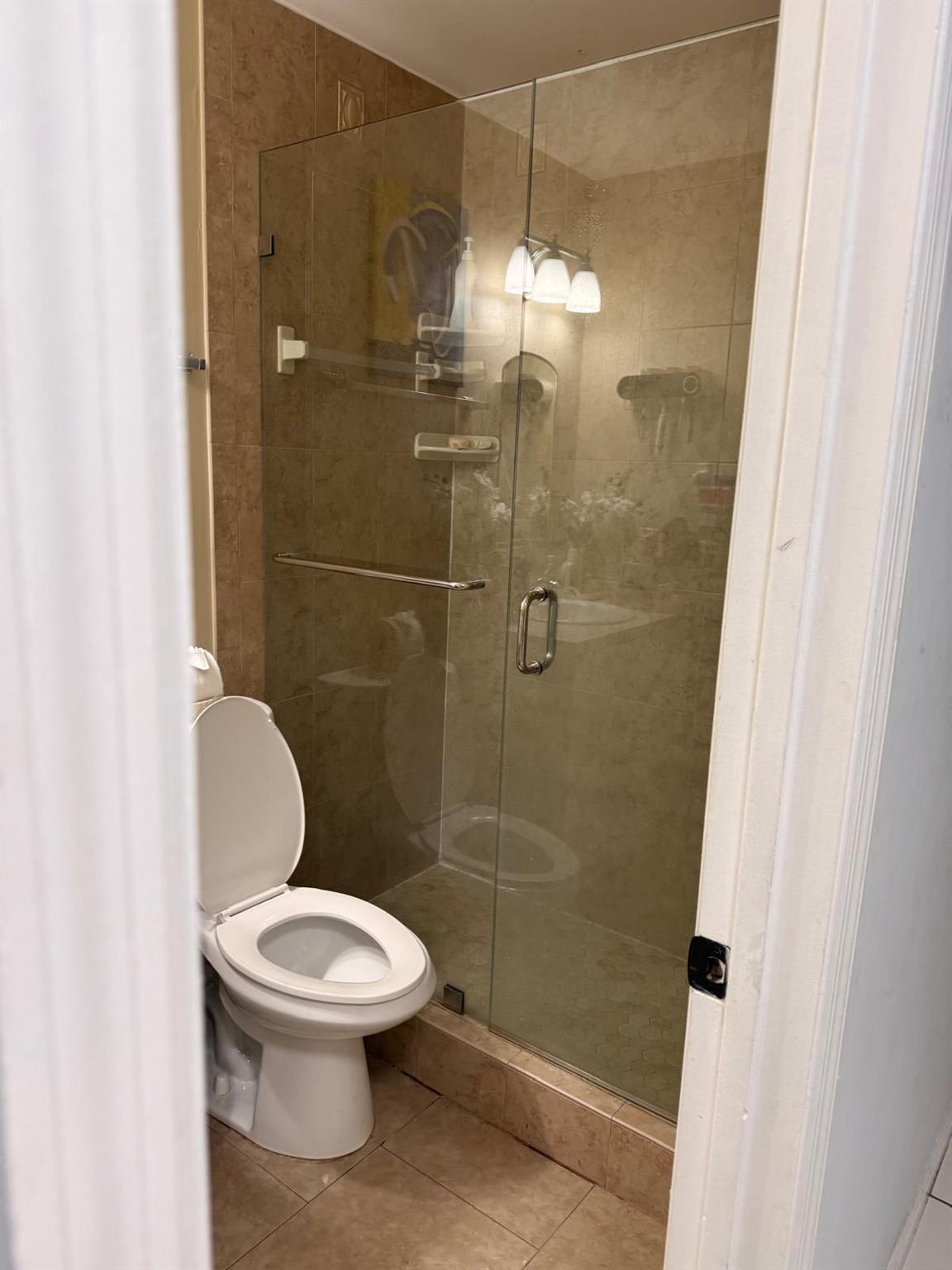 HYPOLUXO VILLAGE 1 - Residential