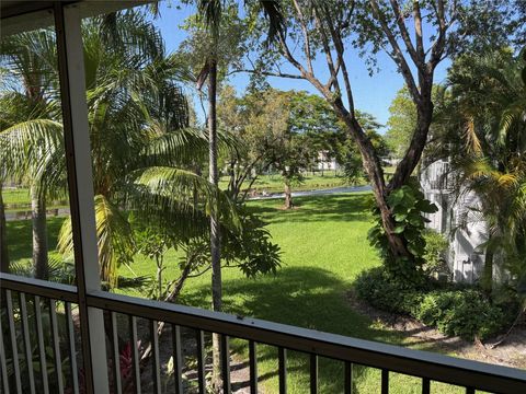 Tiny photo for 9237 9th Place #9237, Plantation, FL 33324 (MLS # F10555477)