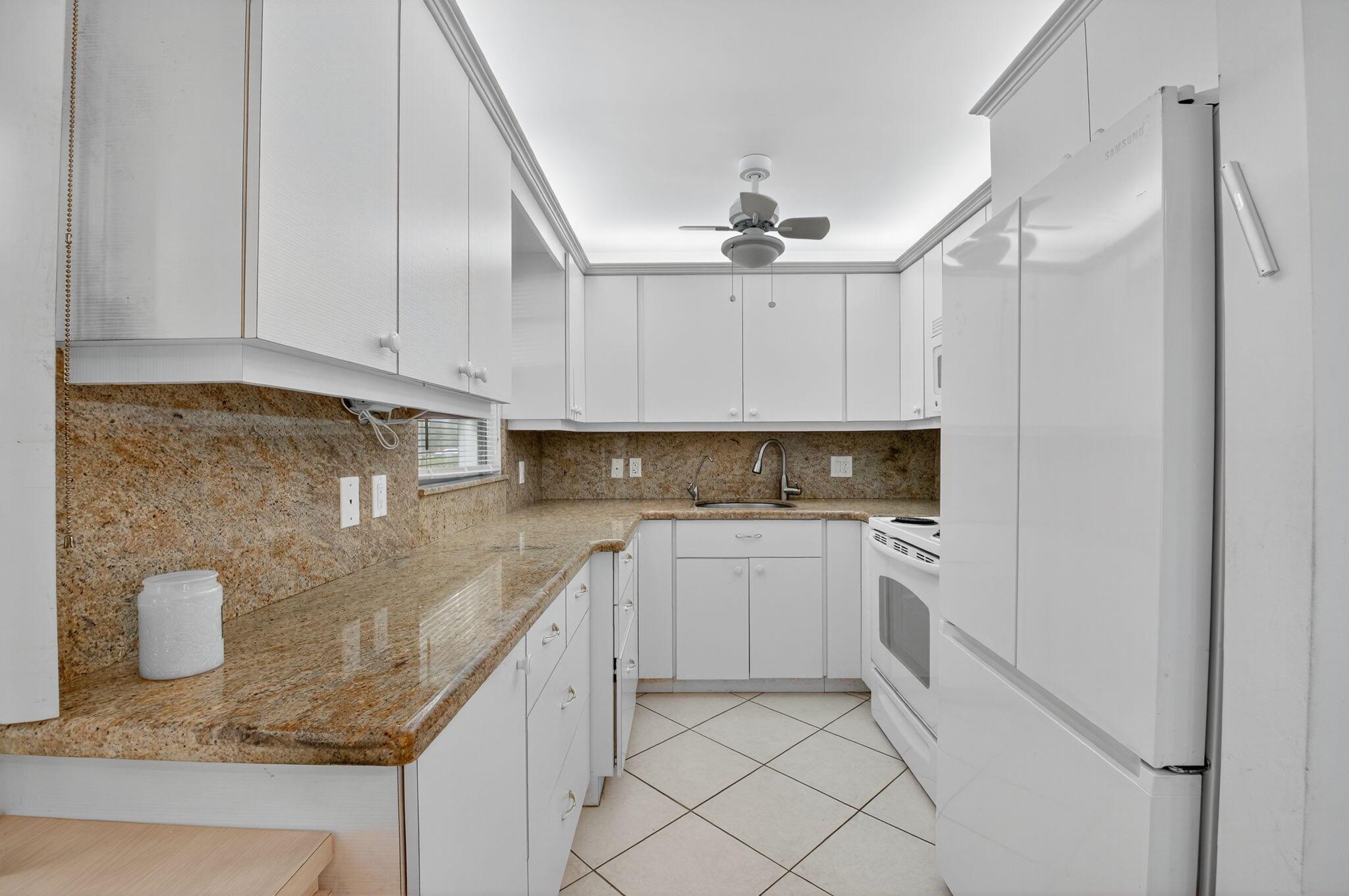 108 Upminster E