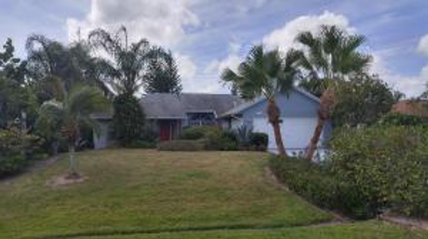 3/2/2 CBS split floor plan in highly desirable quiet back portion of Southbend.  Well landscaped large front yard with auto sprinklers that sits back off the road.  You can feel nature all around you.  House also has storage shed in backyard.  Two new boat ramps, ample parking, three pavillions and restrooms have recently been added to Southbend.  If you like to play on the water this is a great entry point into the area.  Southbend also features Jessica Clinton Community park which offers 20 acres of space with two lighted tennis courts, basketball court, two baseball fields and a multipurpose turf field.  Southbend has easy access to two turnpike exits which makes travel to Ft Lauderdale or Orlando very accessible.