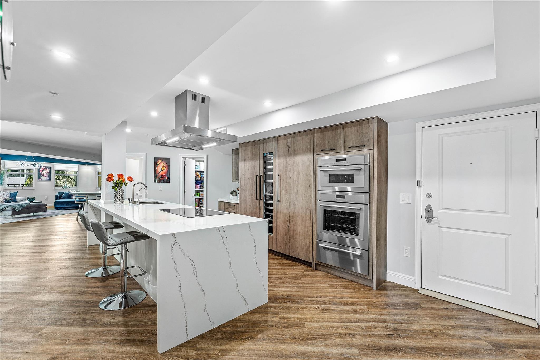 View photos, virtual tours, details... 99 SE Mizner Blvd 231