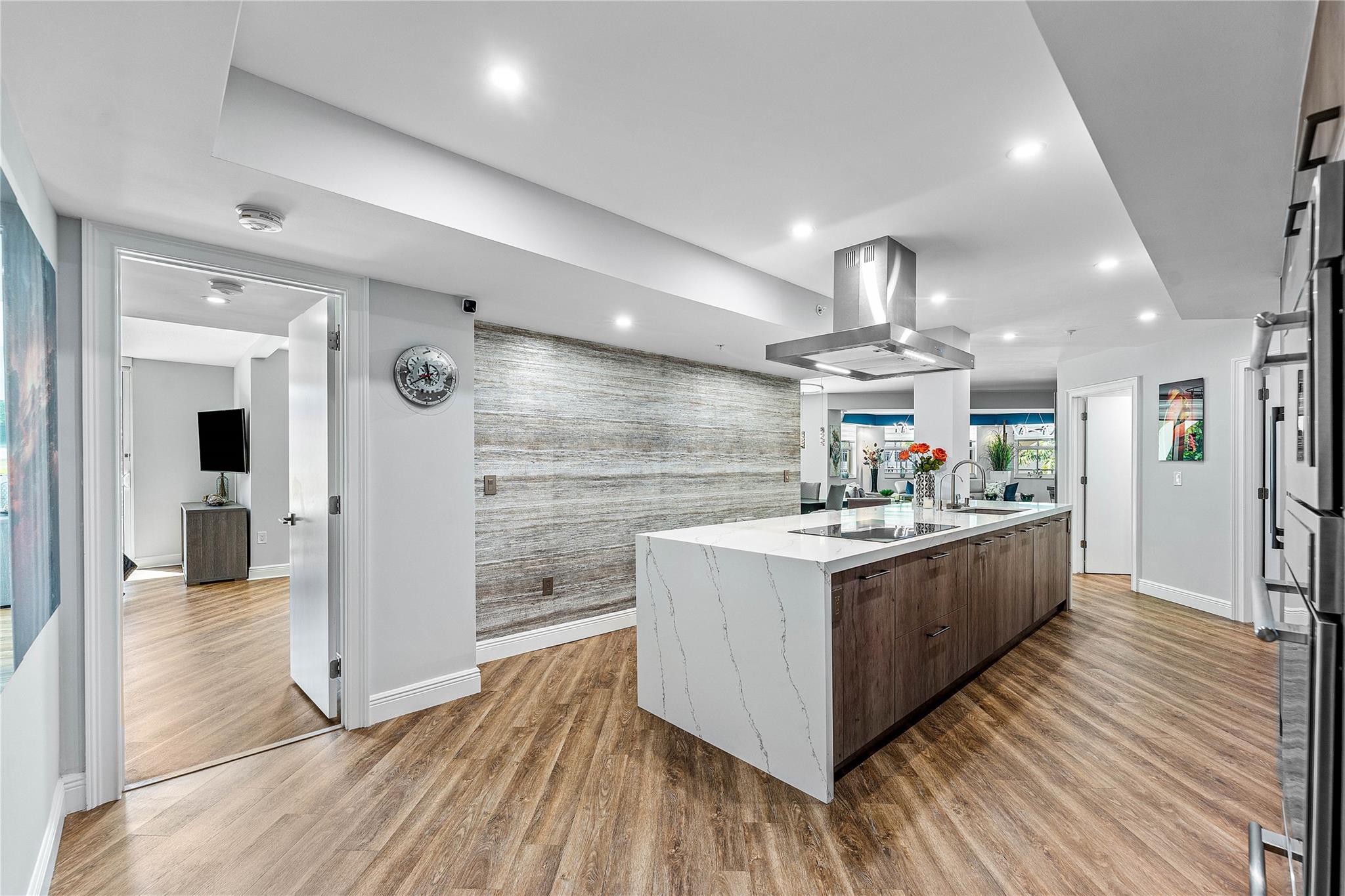 View photos, virtual tours, details... 99 SE Mizner Blvd 231