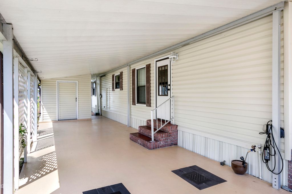 Photo of 48014 Jaruco Bay, Boynton Beach, FL 33436 (MLS # B26016000)