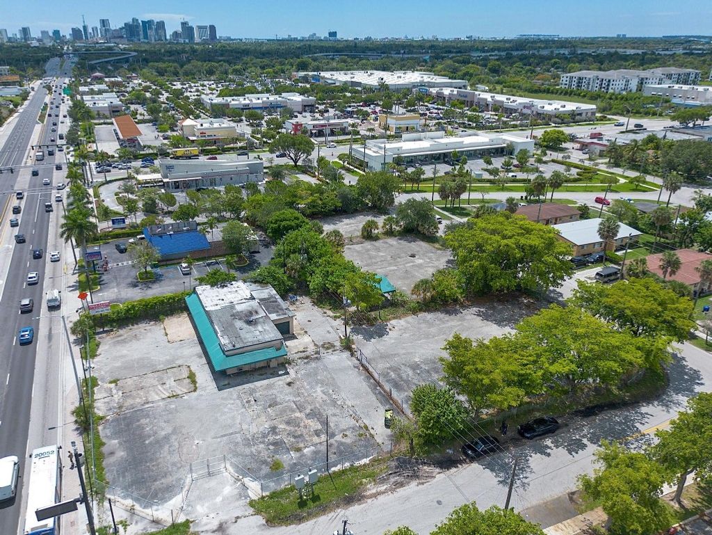 Photo of 2790 W Broward Boulevard, Fort Lauderdale, FL 33312 (MLS # F10448778)
