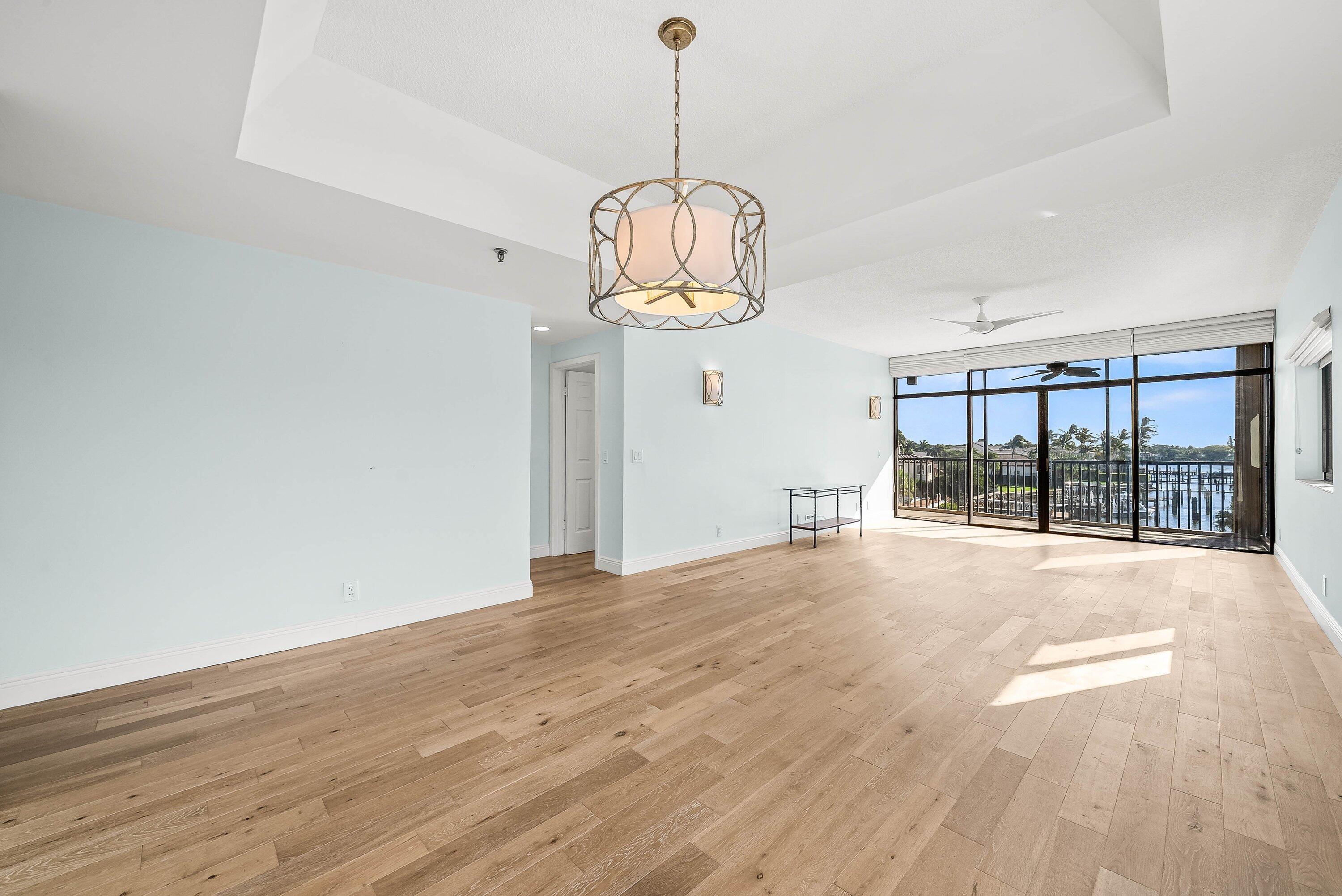 11370 Twelve Oaks Way 418