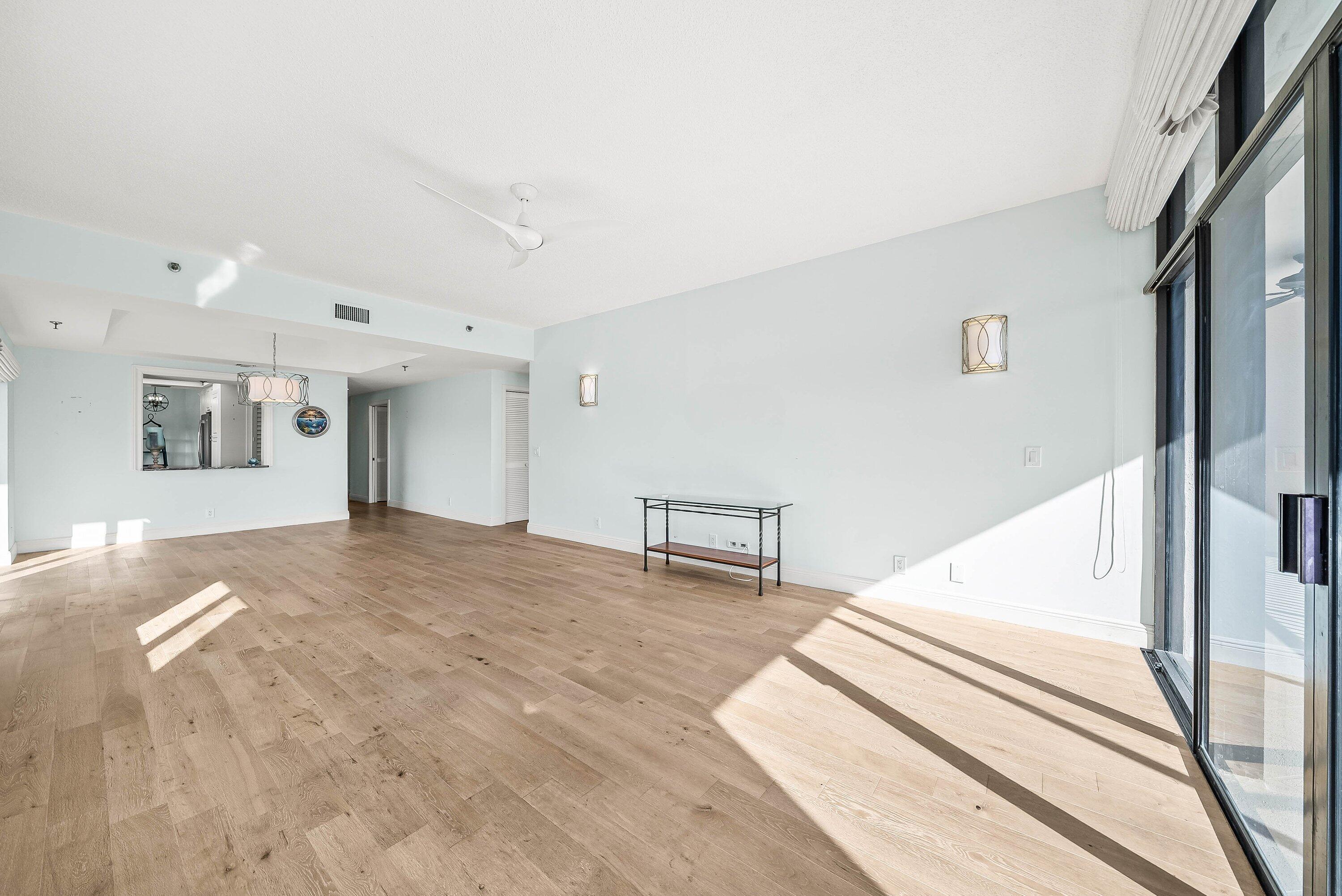 MARINA AT TWELVE OAKS CONDO - Residential